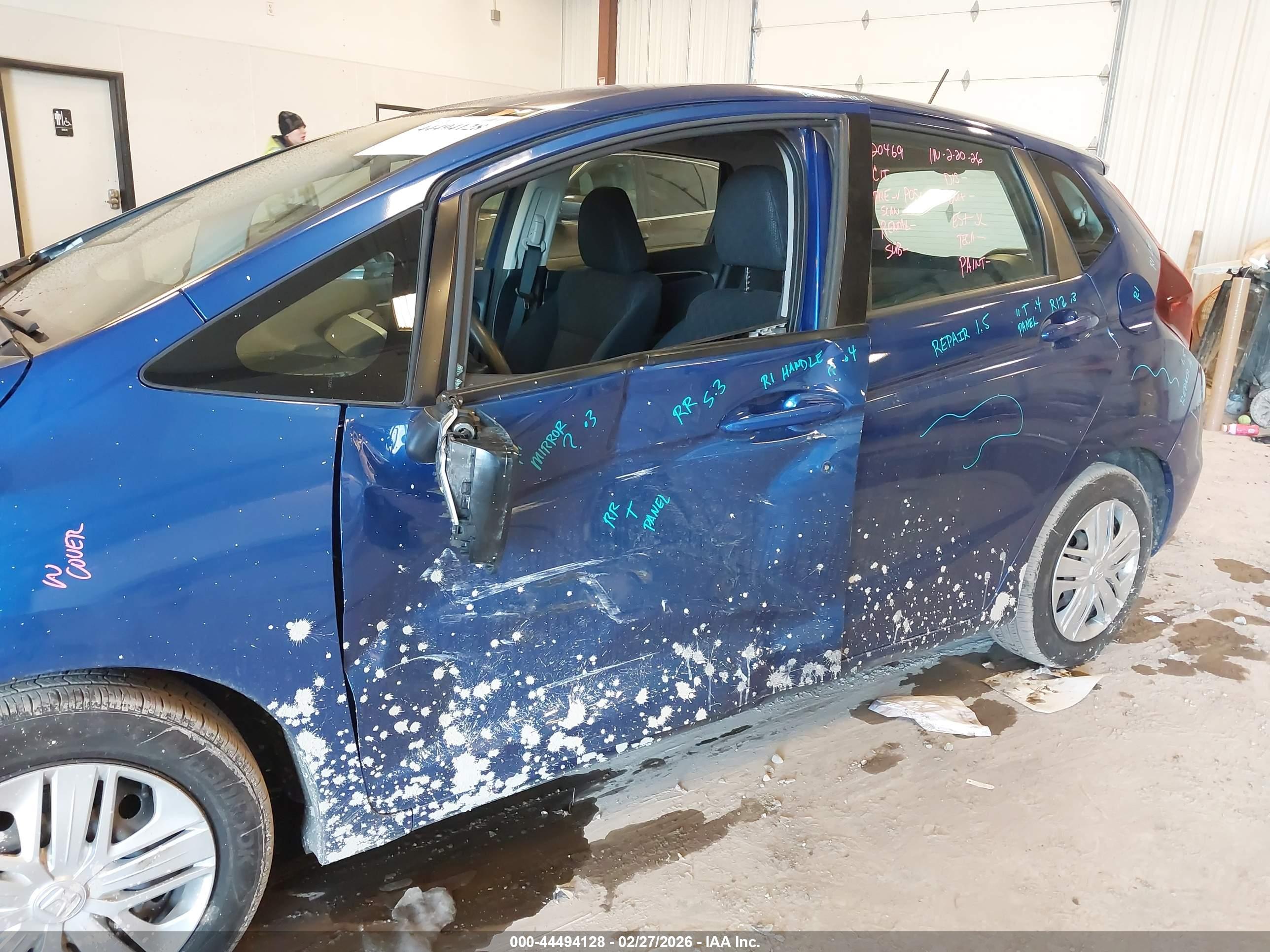 HONDA FIT image 6
