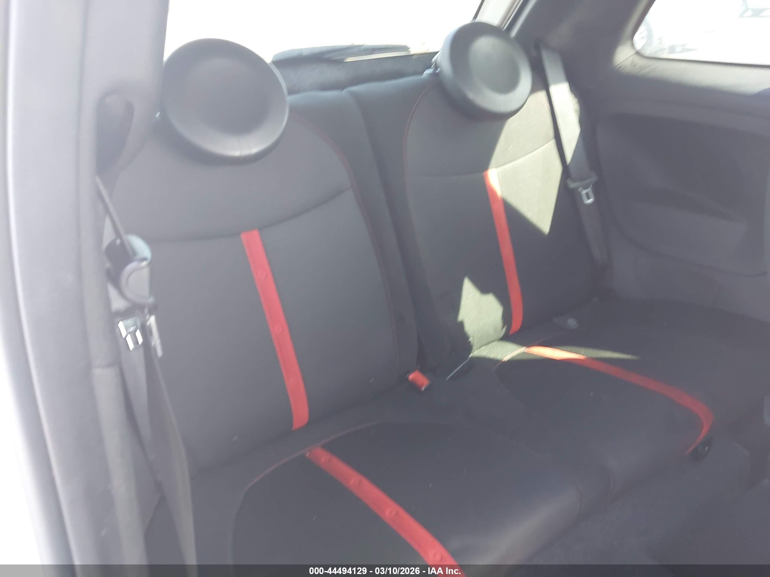 FIAT 500 image 8