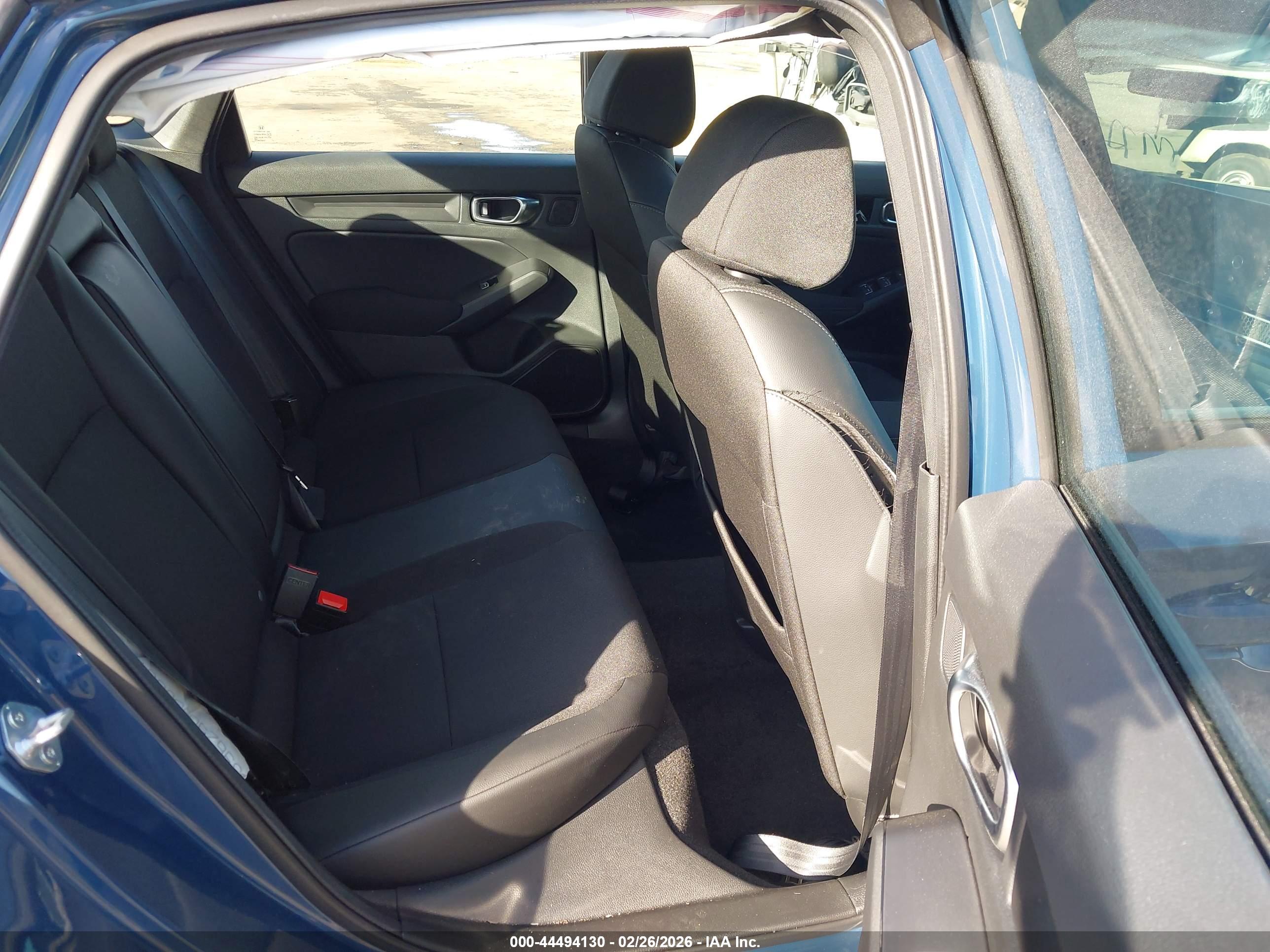 HONDA CIVIC image 8