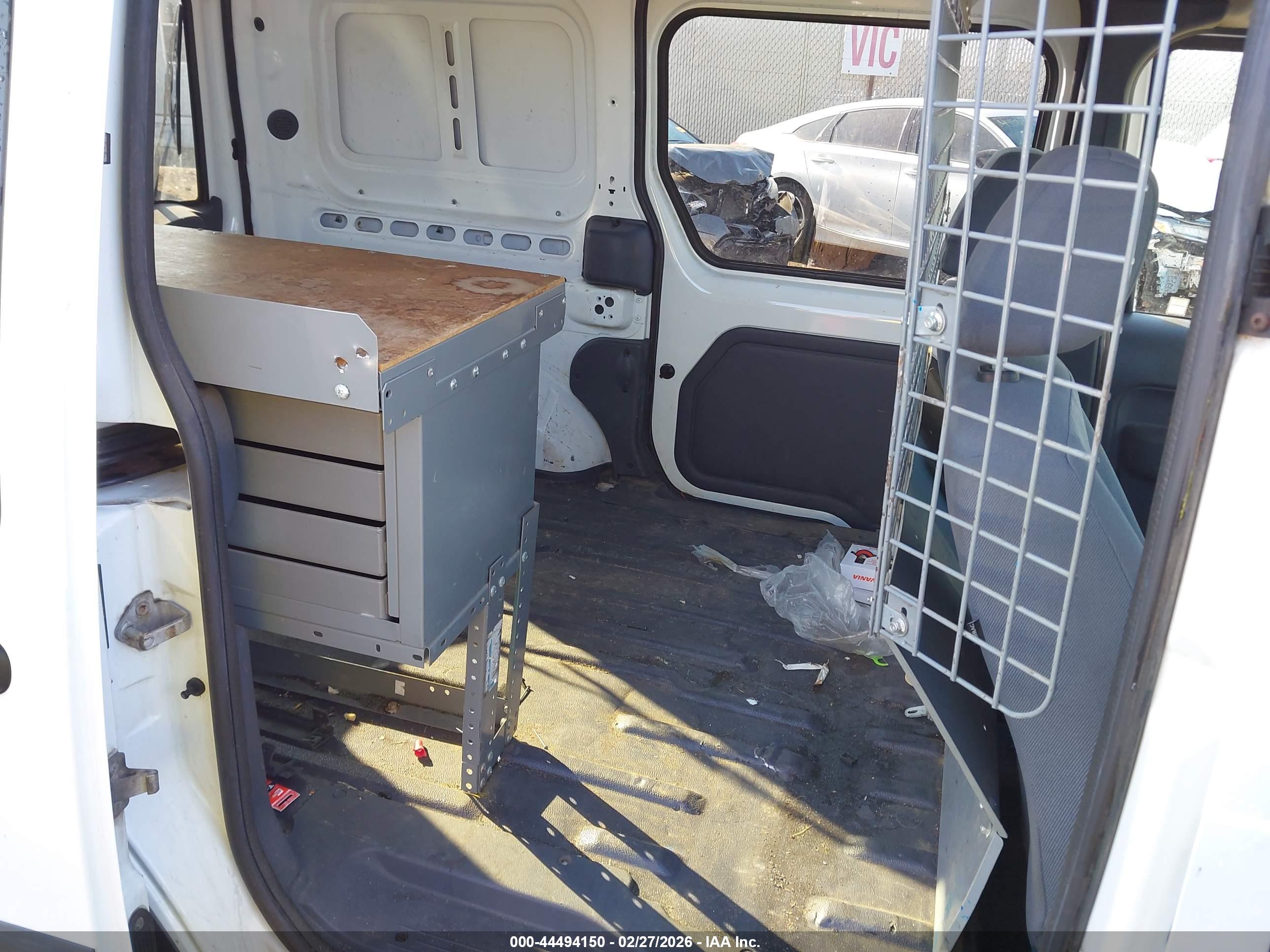 FORD TRANSIT image 8