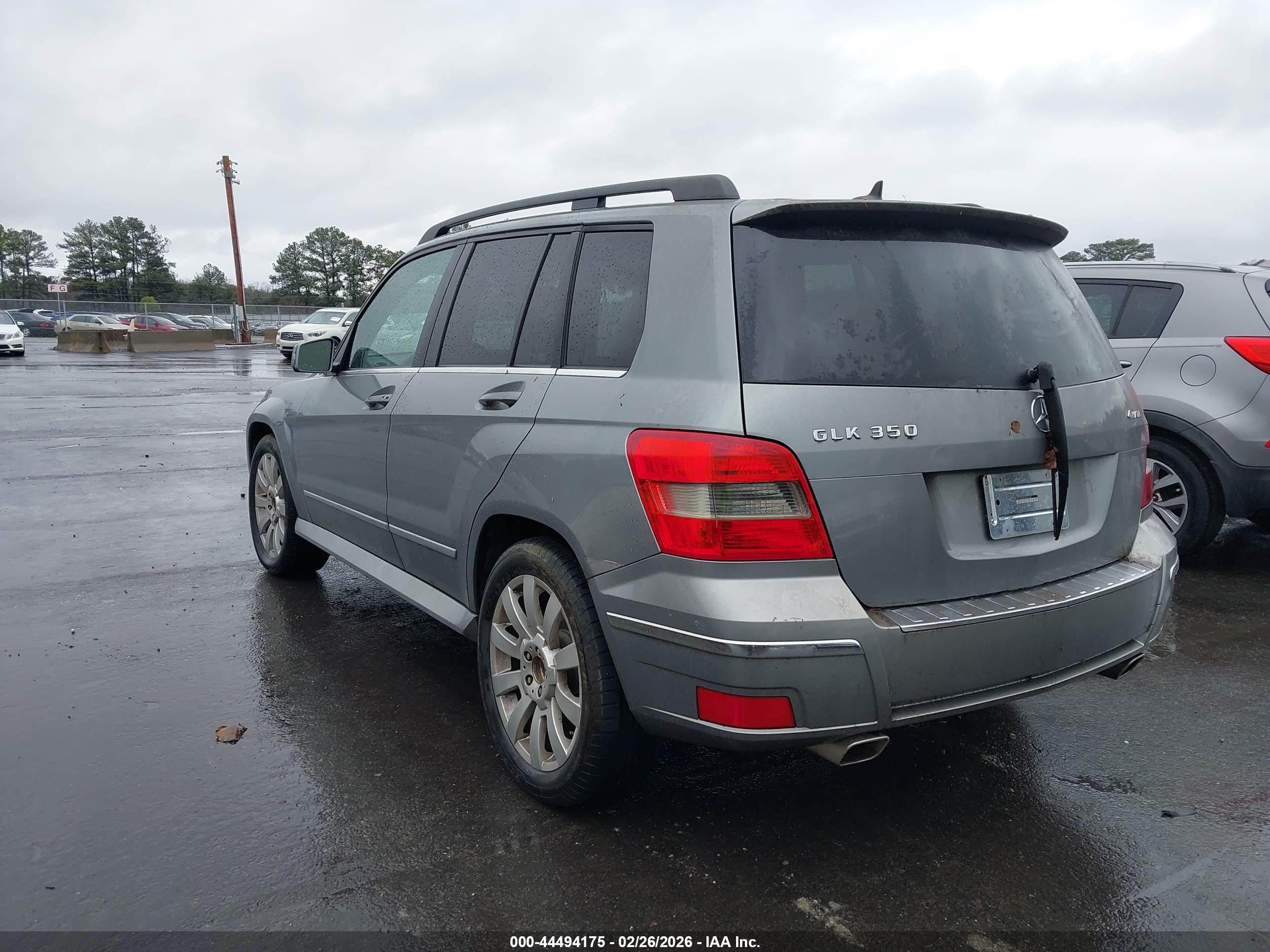 MERCEDES-BENZ GLK image 3