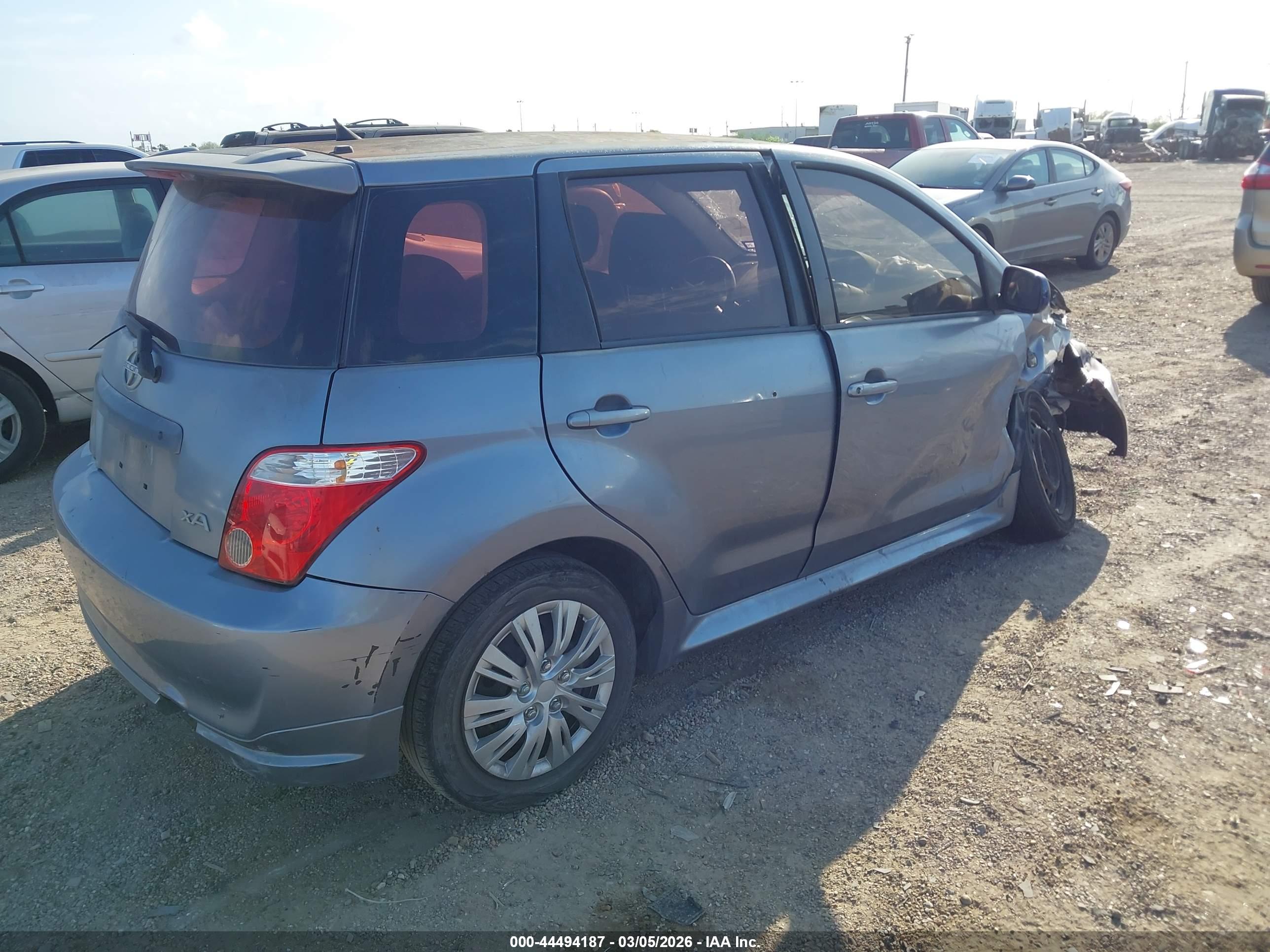 SCION XA image 4
