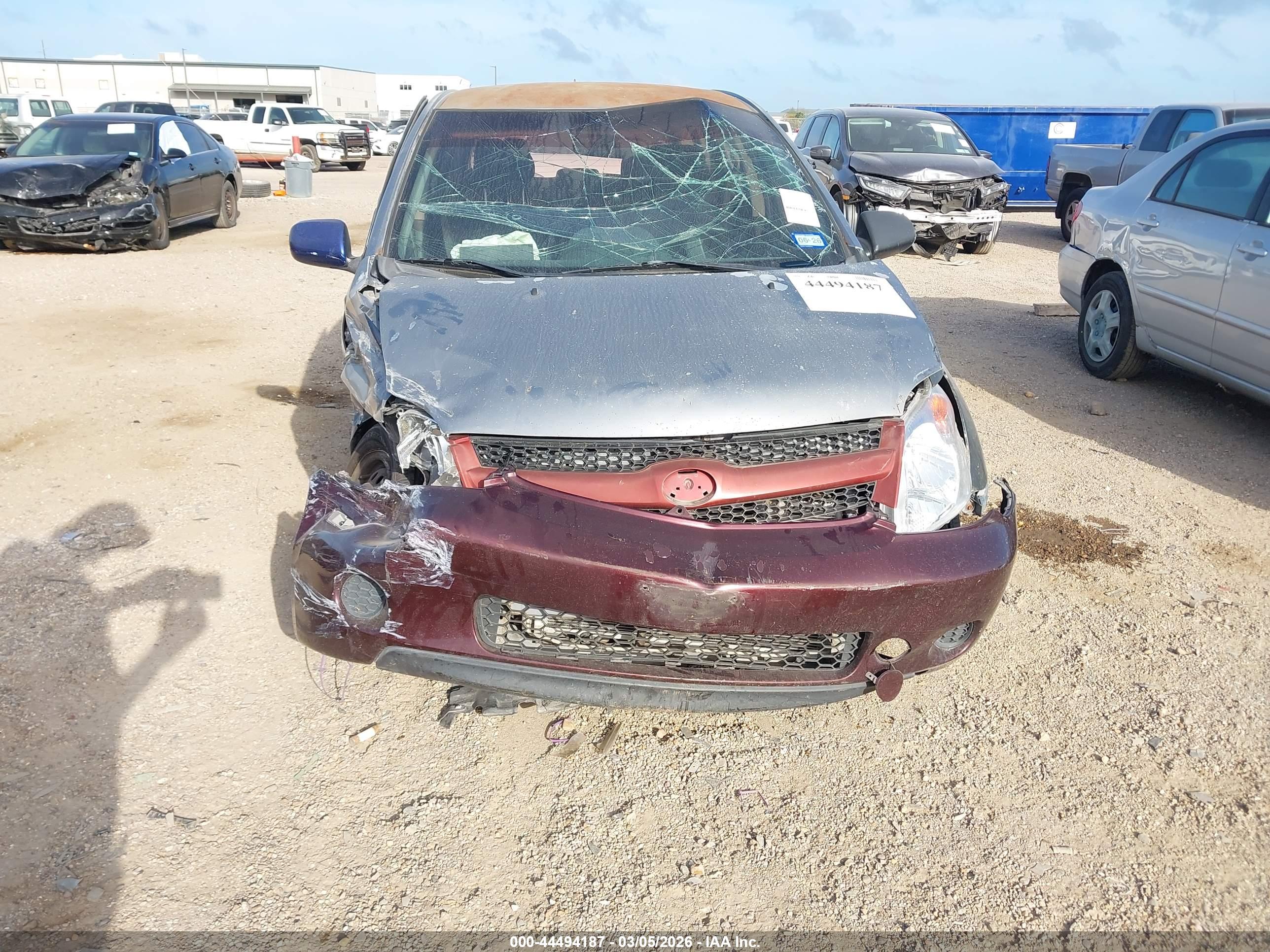 SCION XA image 6