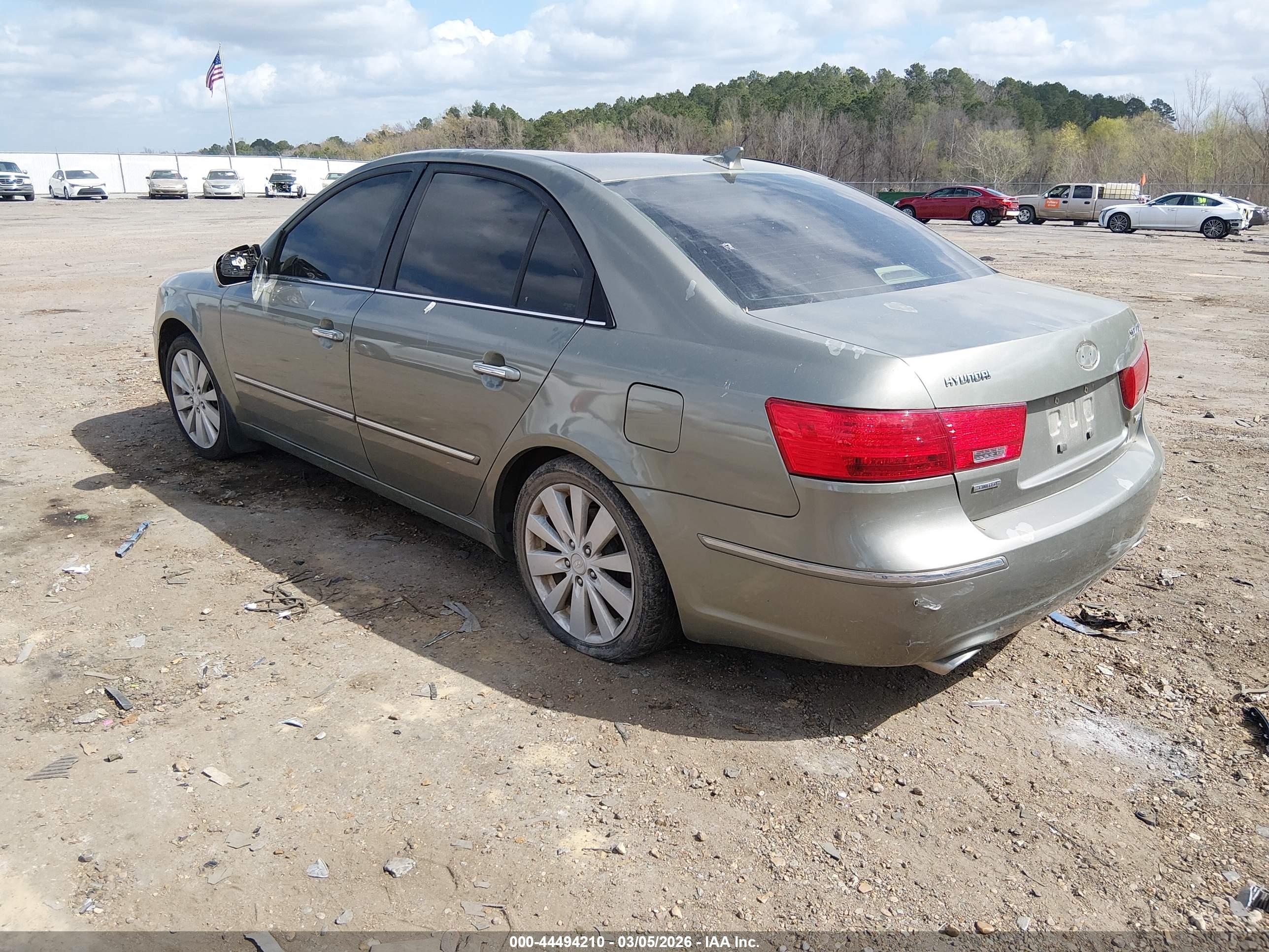 HYUNDAI SONATA image 3