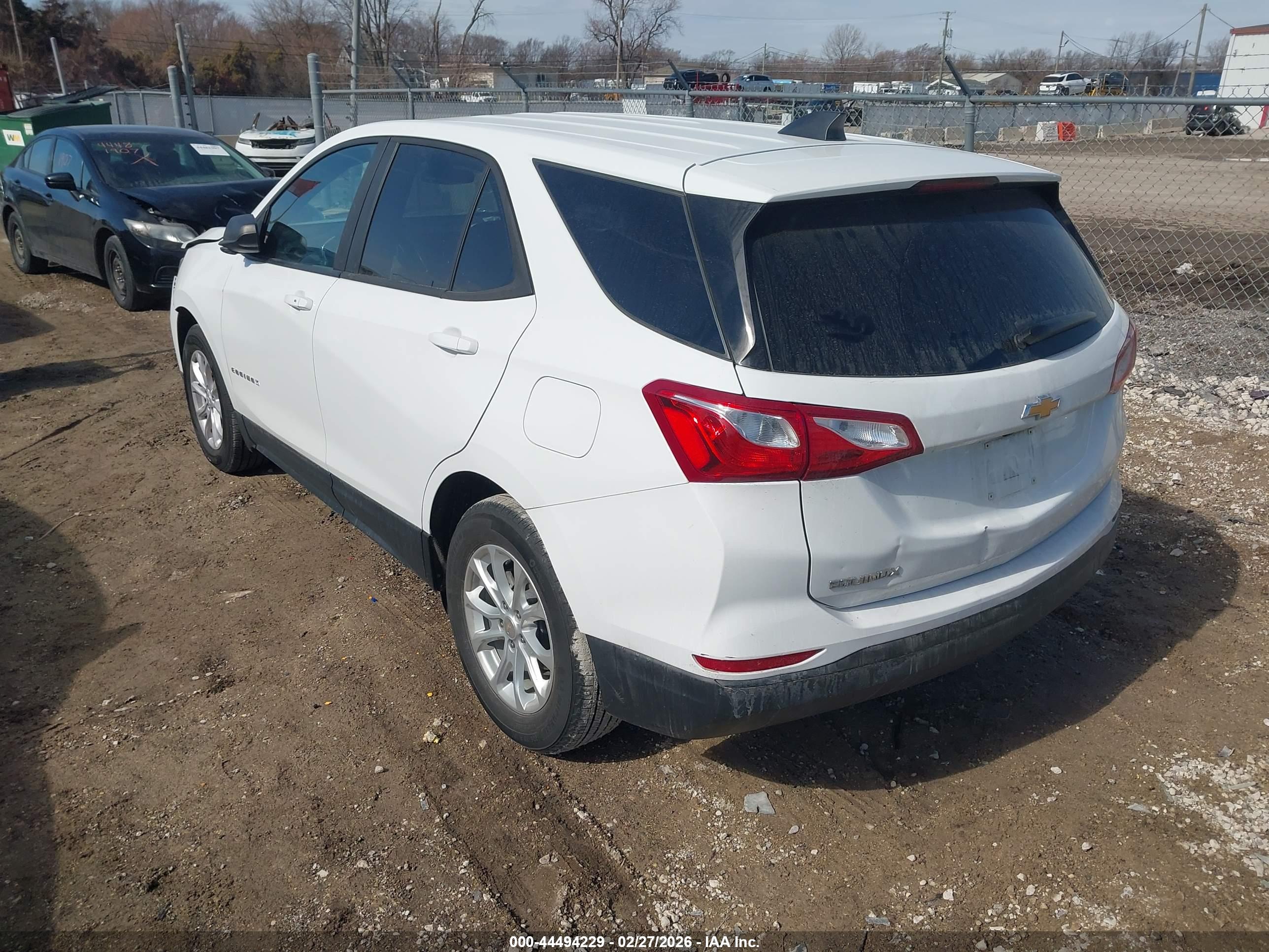 CHEVROLET EQUINOX image 3