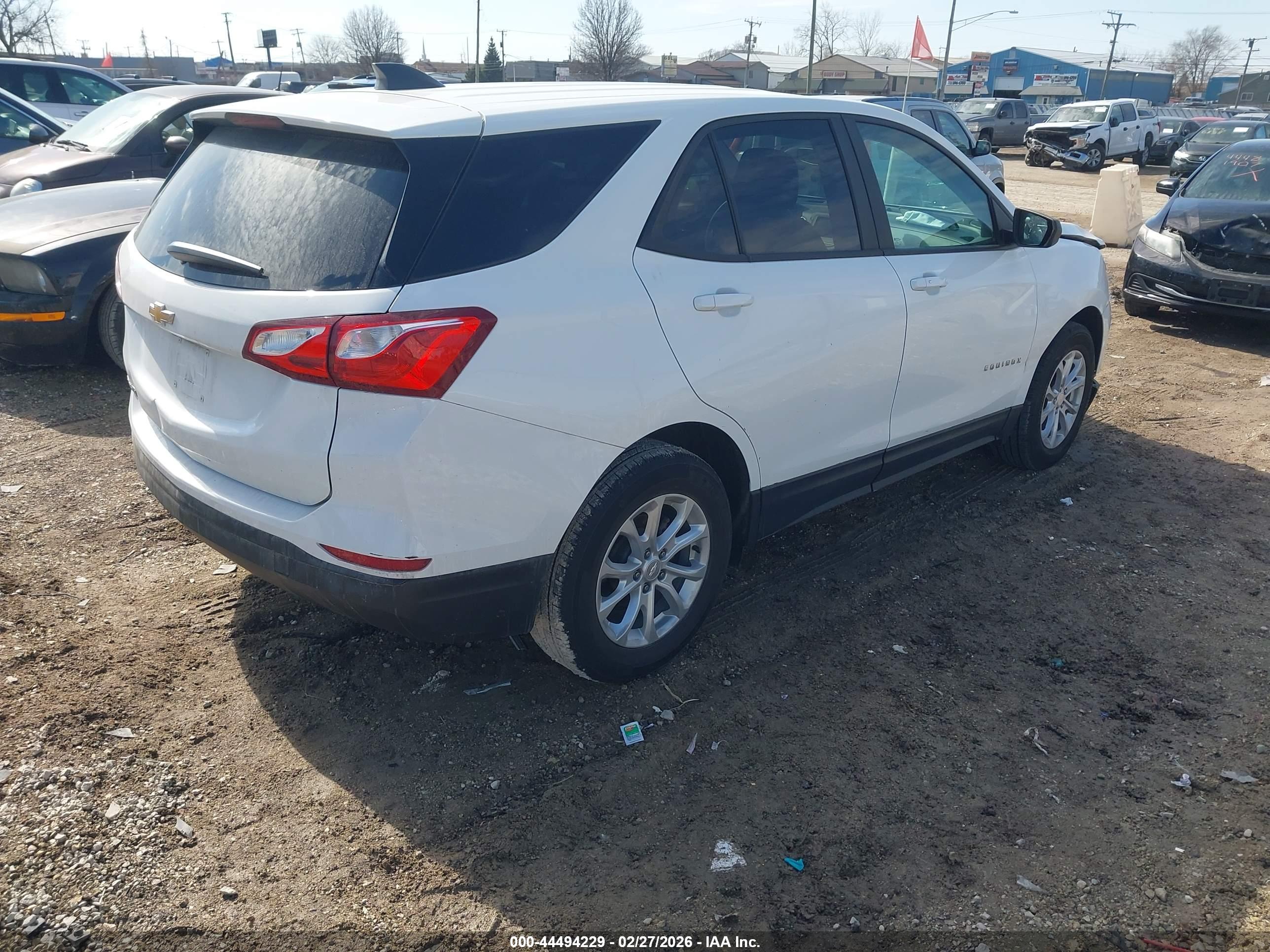 CHEVROLET EQUINOX image 4