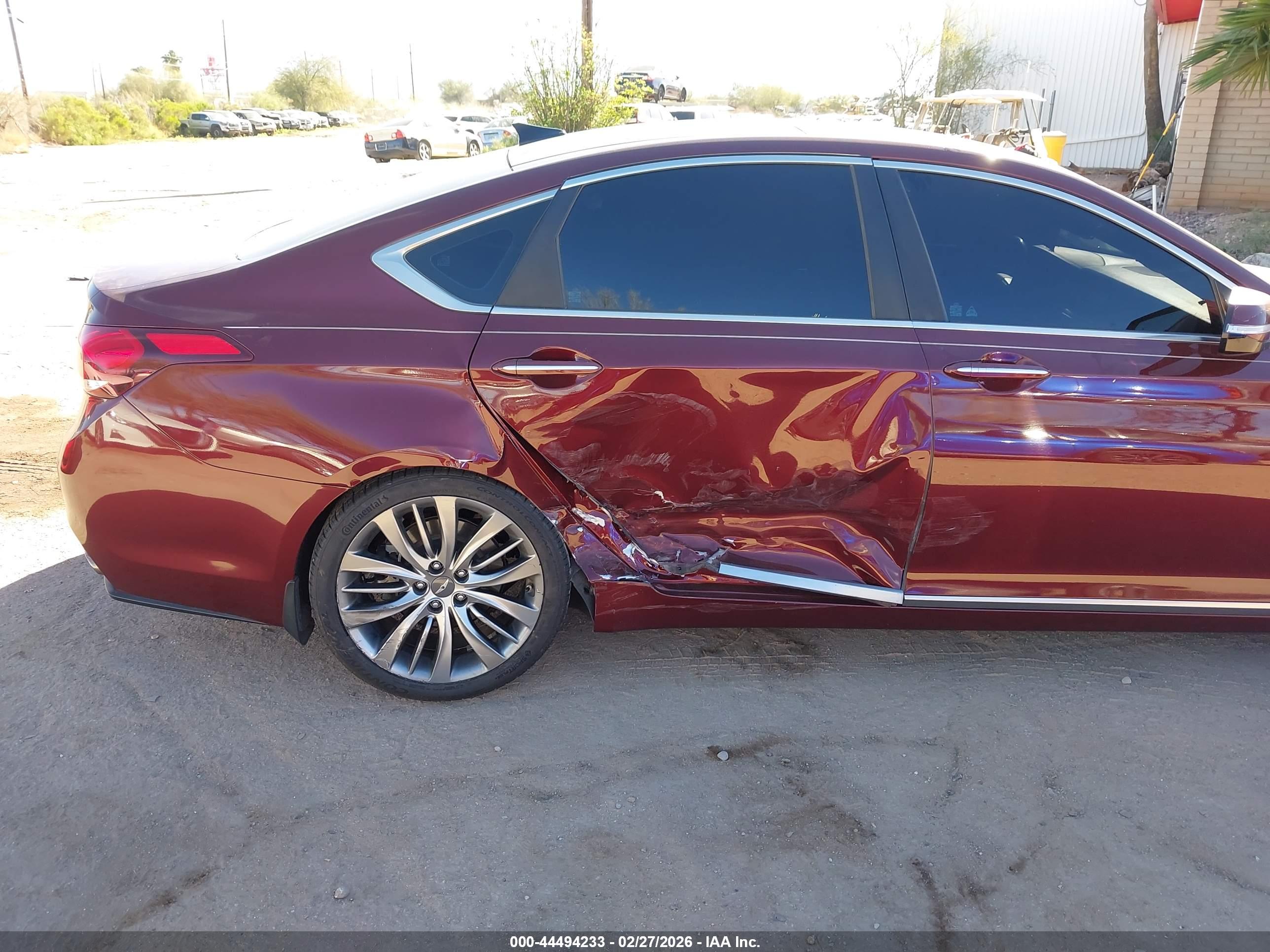 HYUNDAI GENESIS image 6