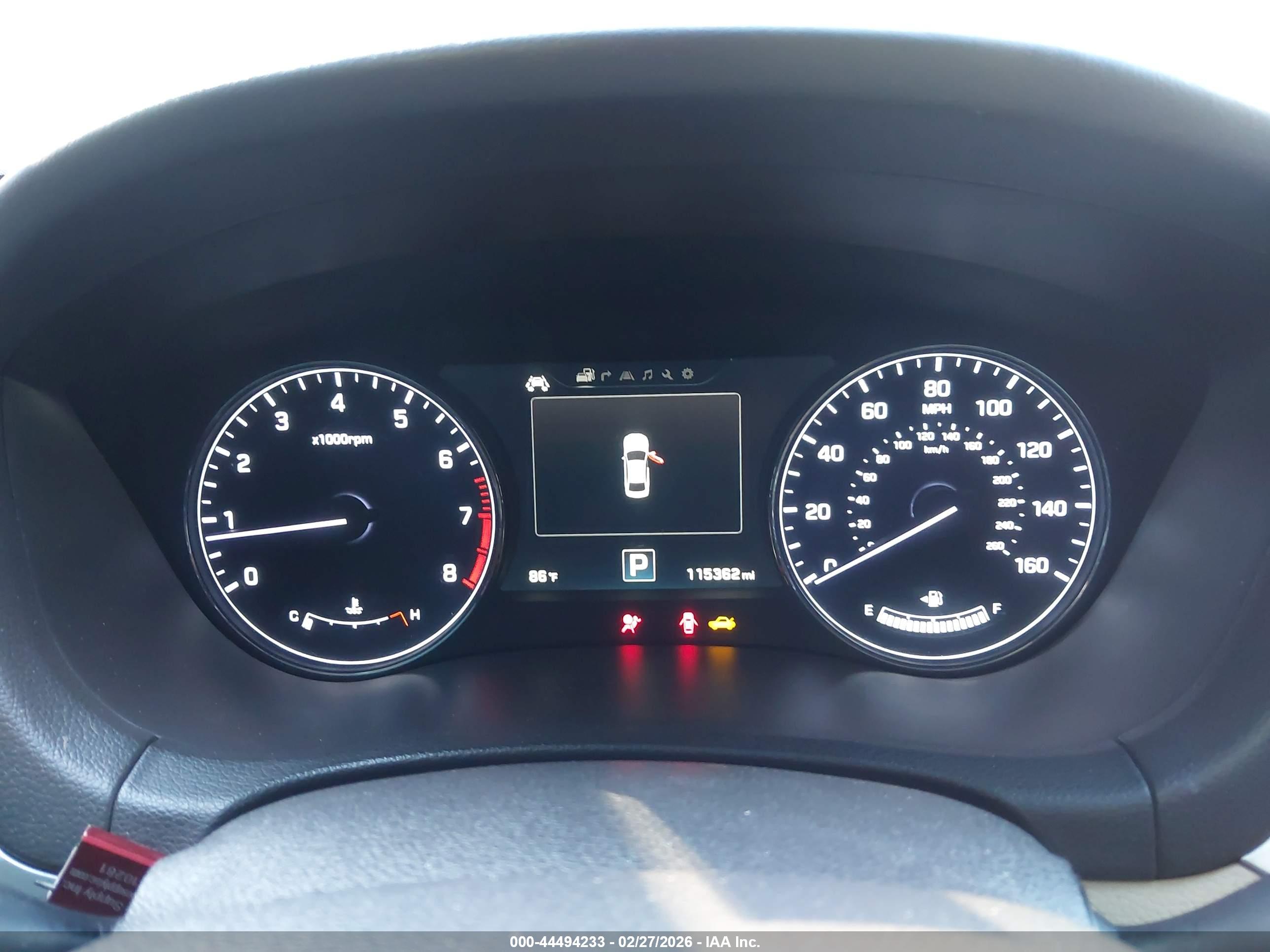 HYUNDAI GENESIS image 7