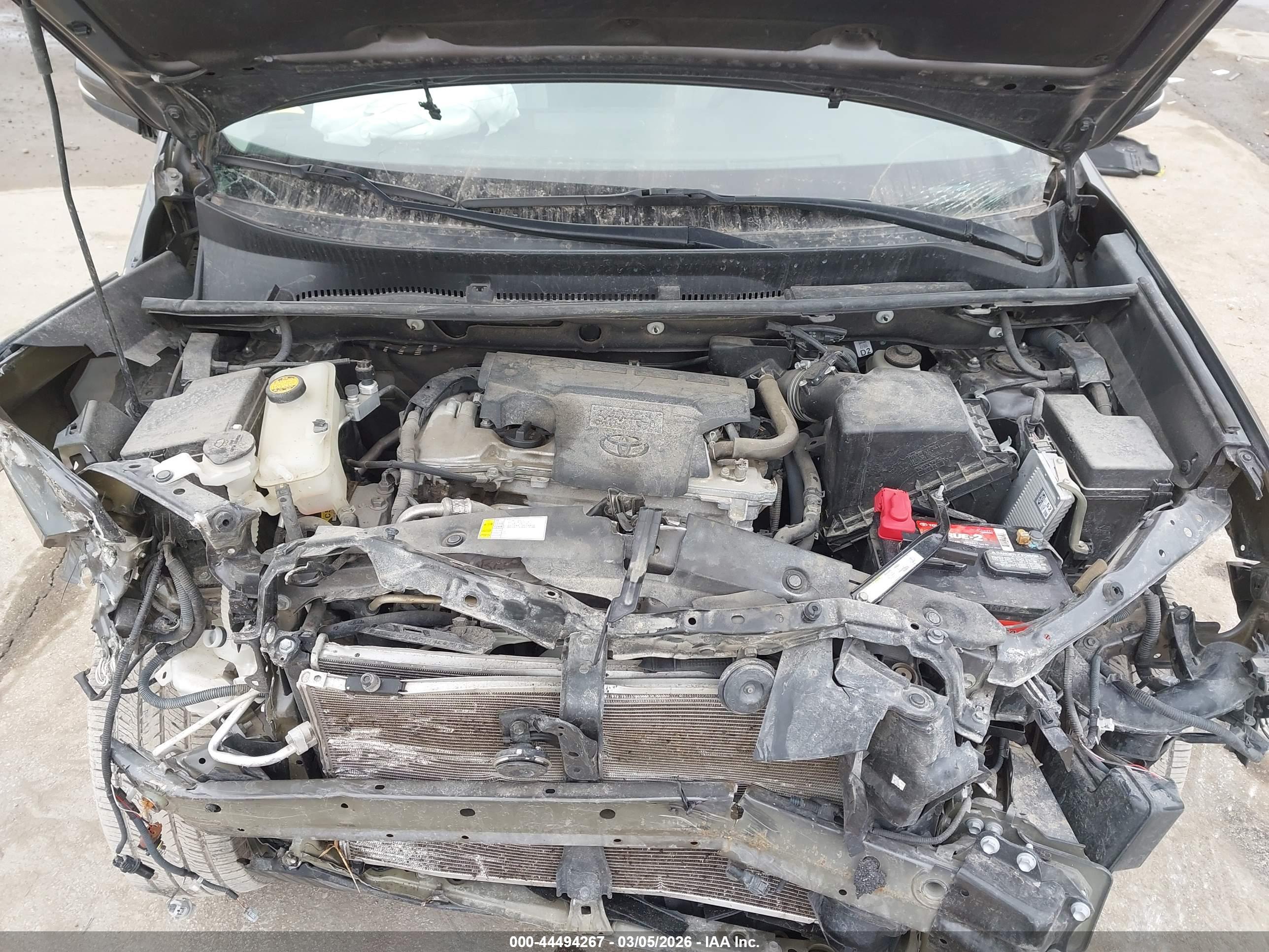 TOYOTA RAV4 image 10