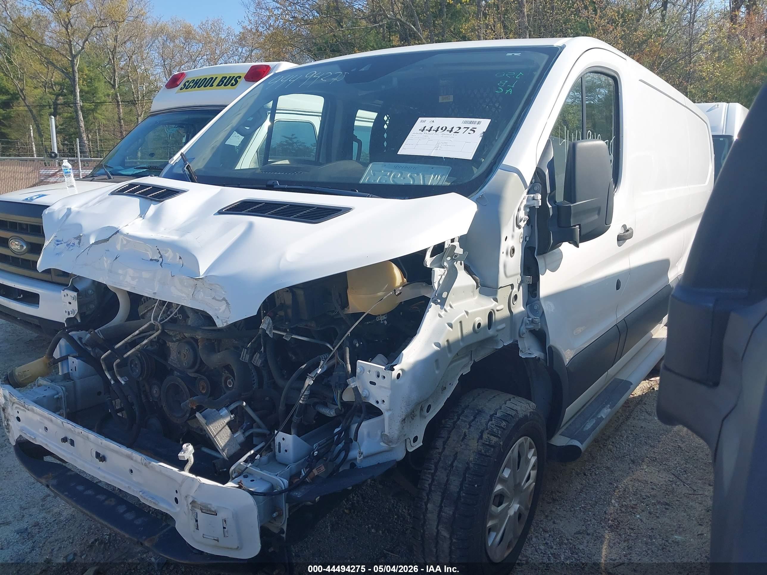 FORD TRANSIT-250 image 2