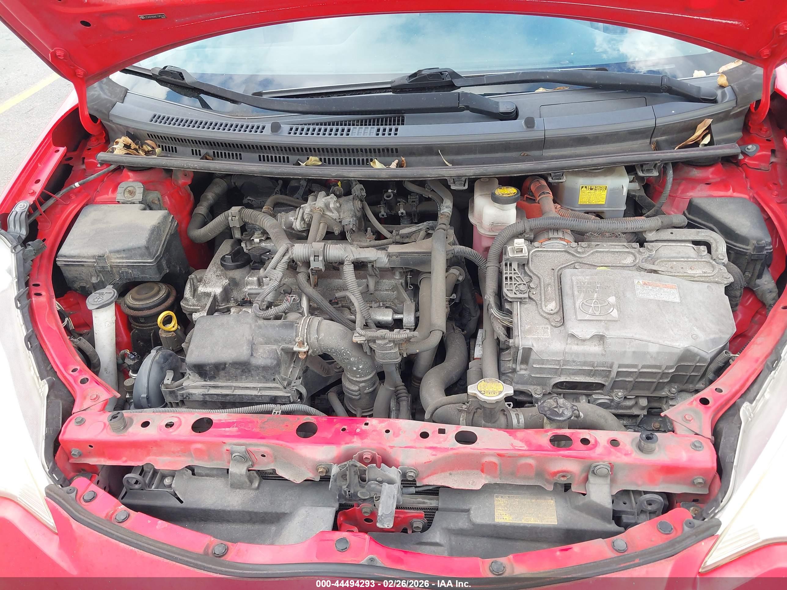 TOYOTA PRIUS image 10