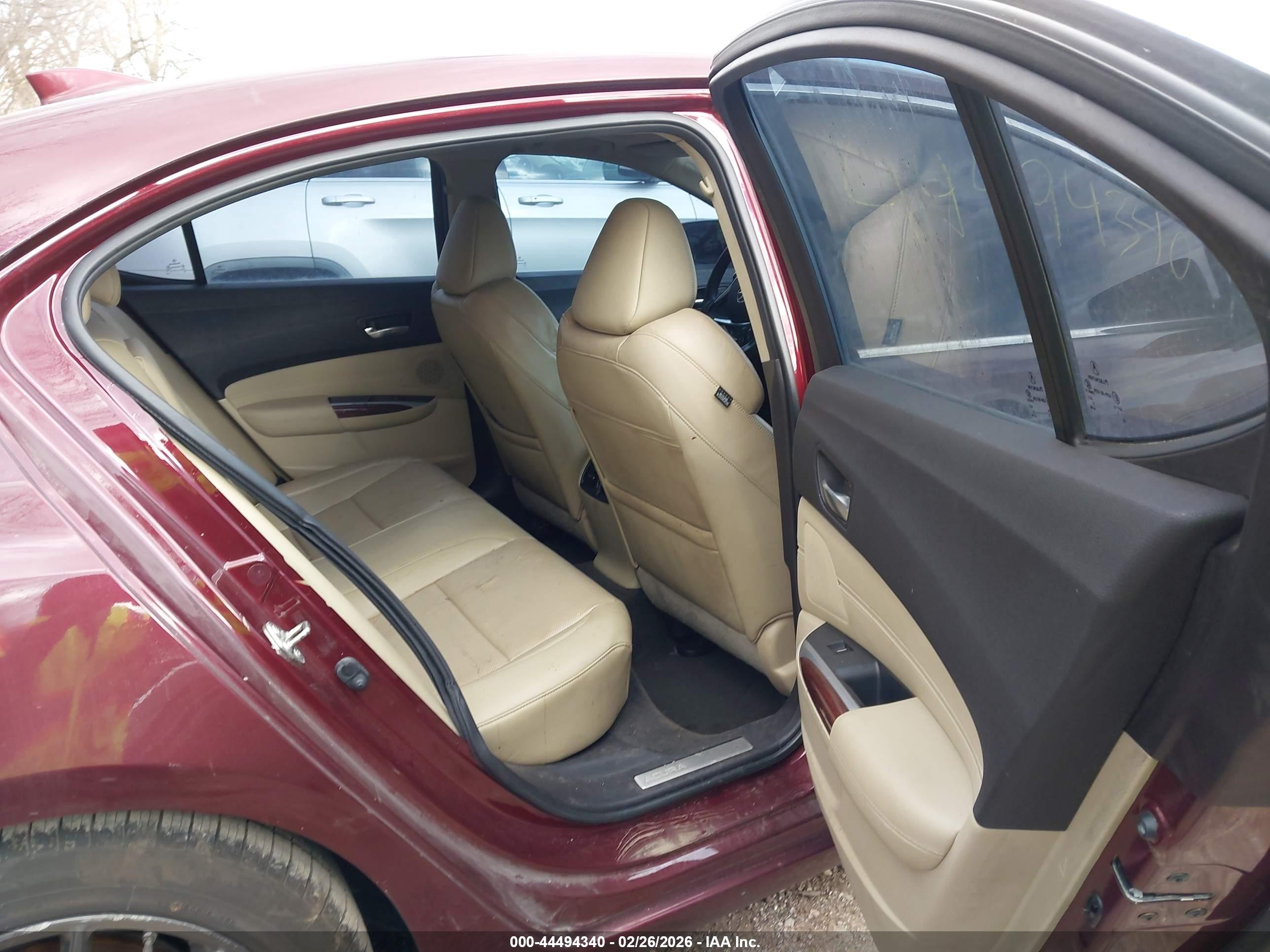 ACURA TLX image 8