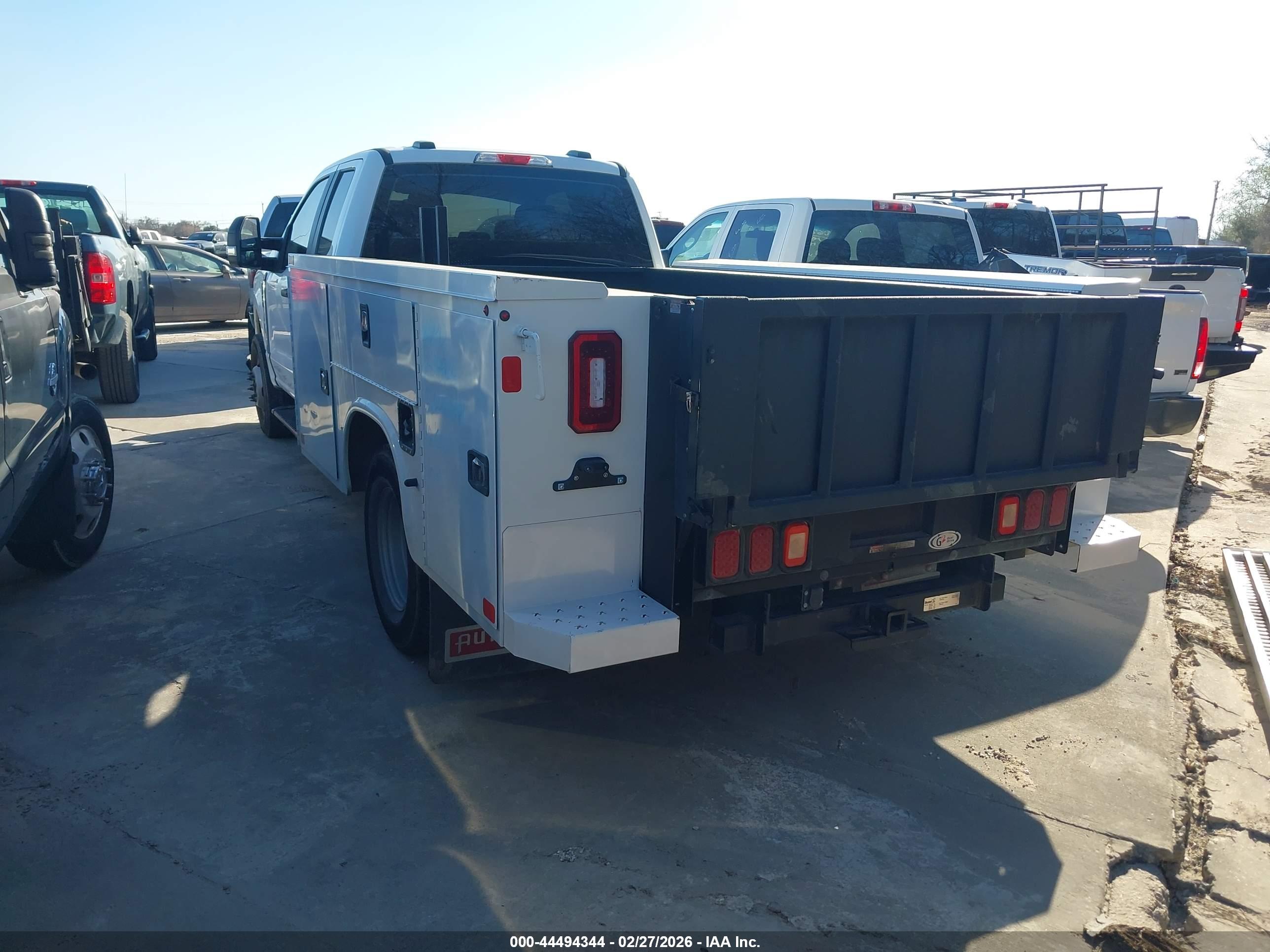 FORD F-350 image 3