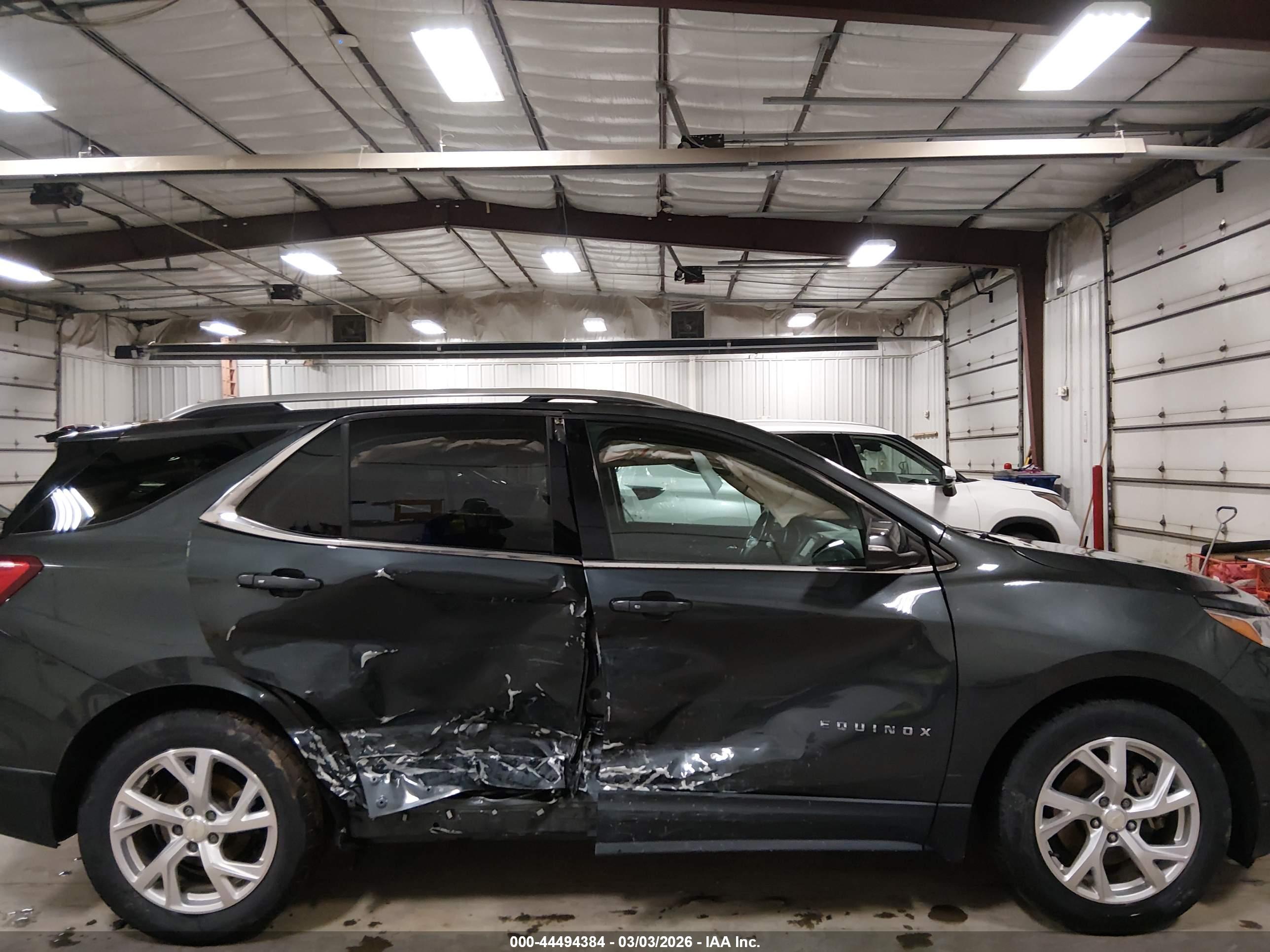 CHEVROLET EQUINOX image 6