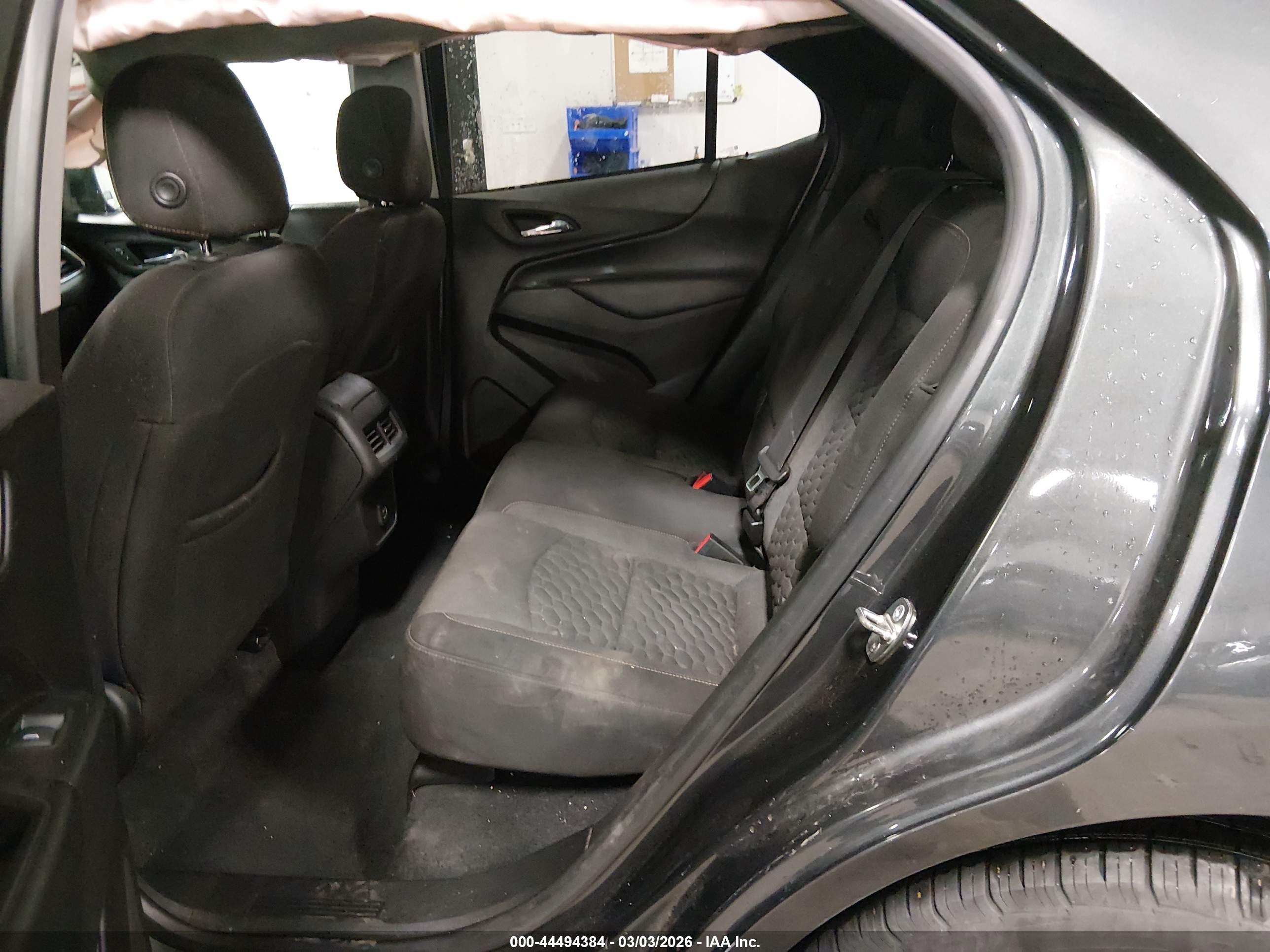 CHEVROLET EQUINOX image 8