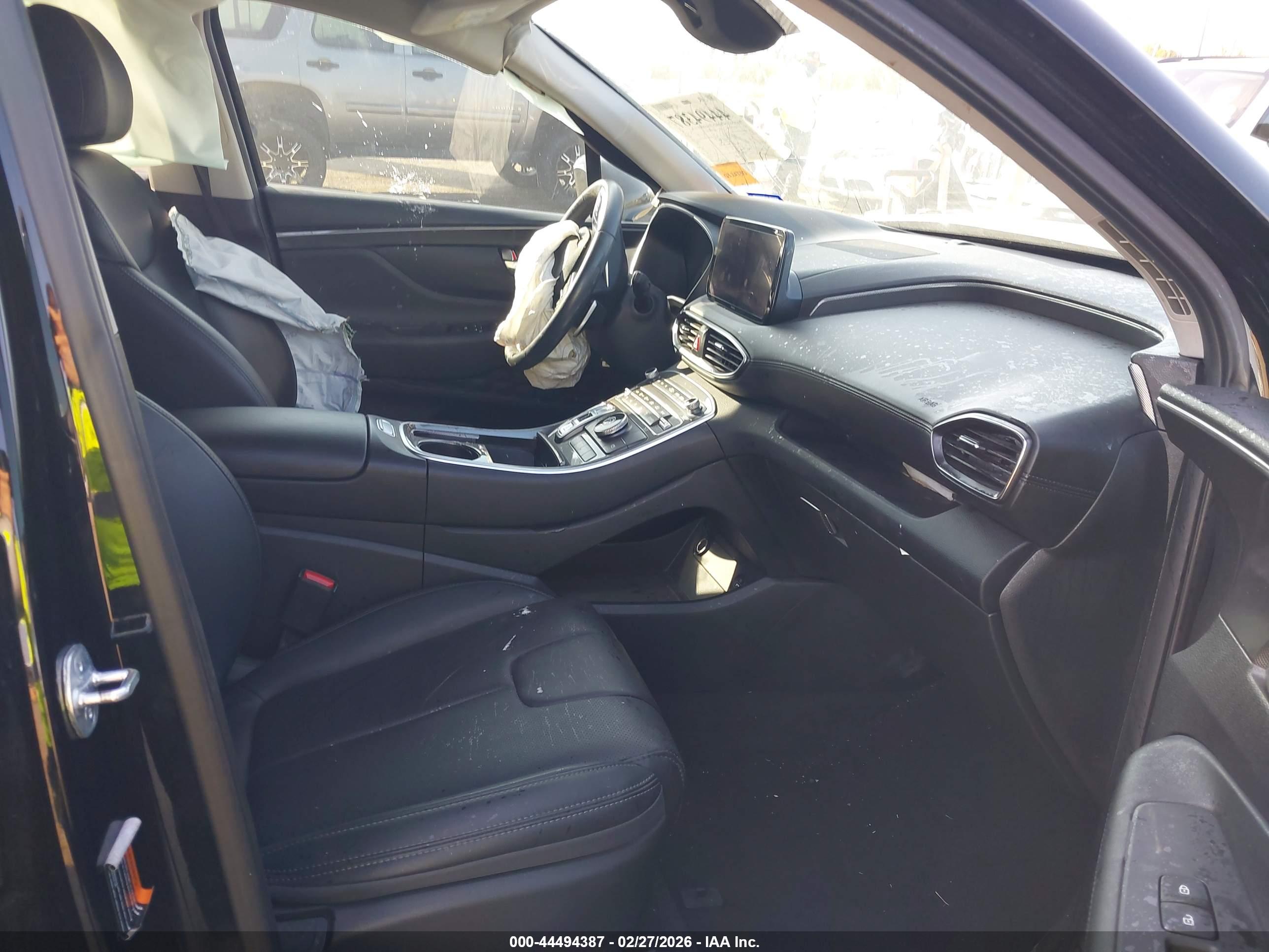 HYUNDAI SANTA image 5