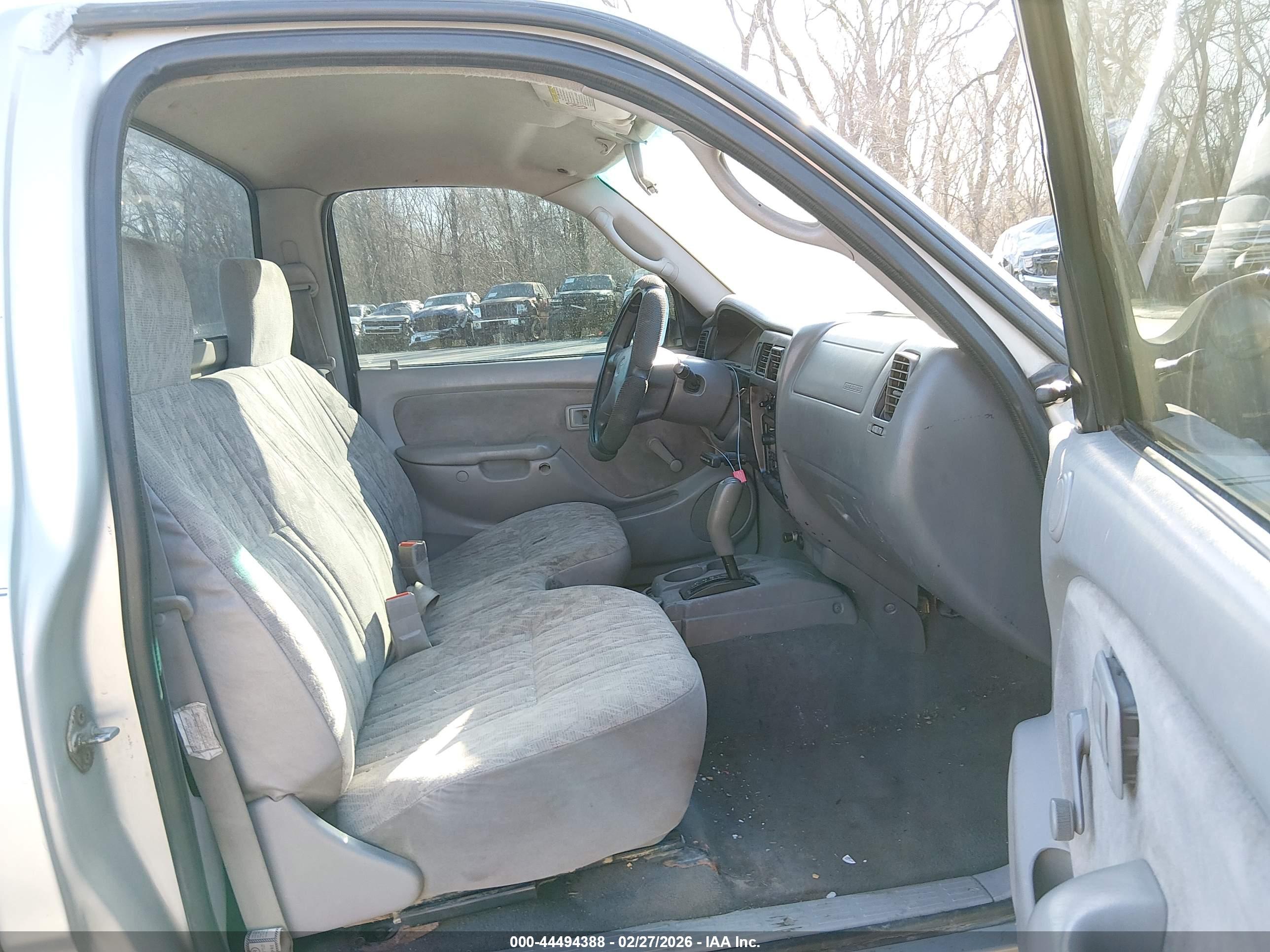TOYOTA TACOMA image 5