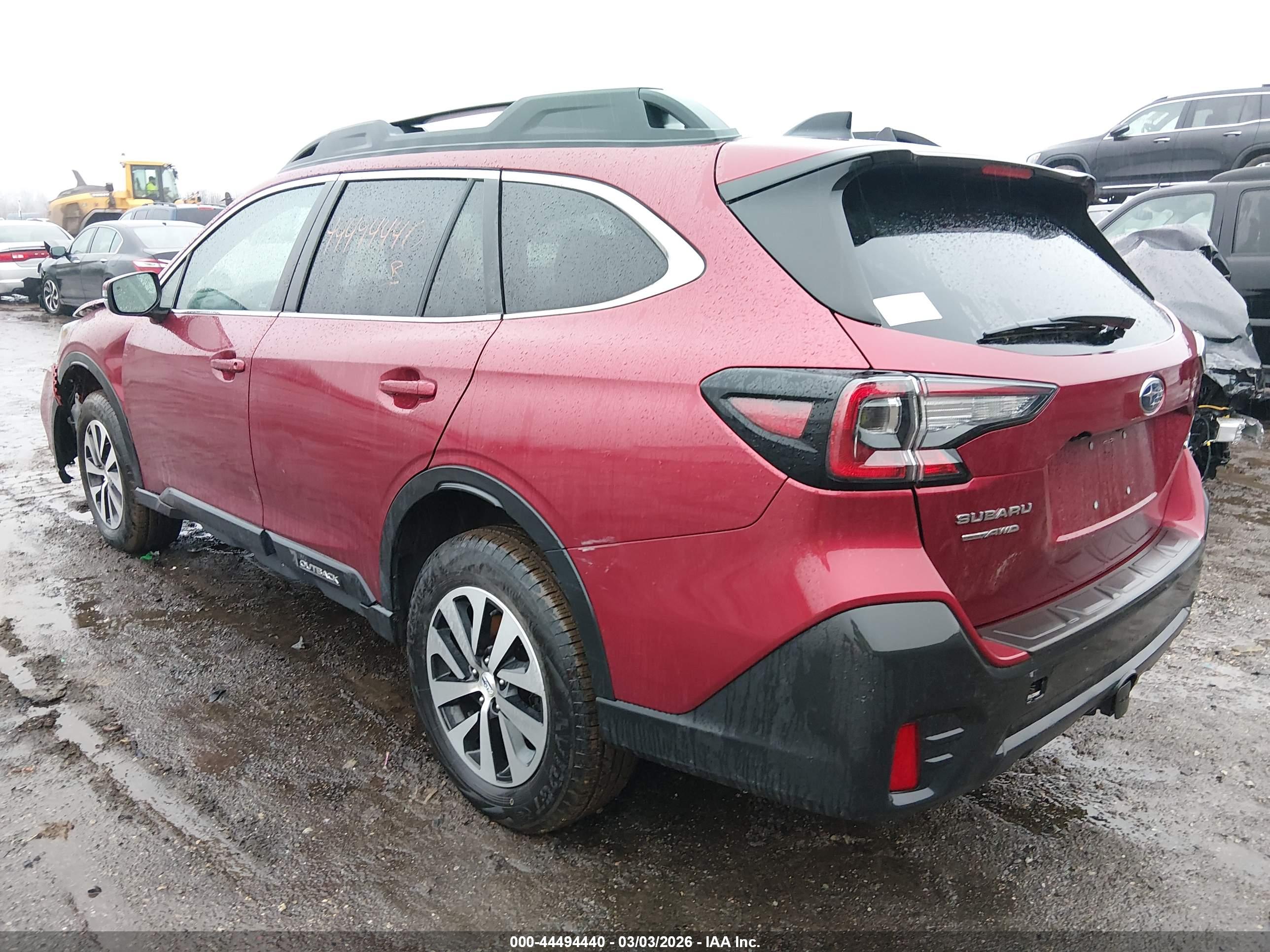 SUBARU OUTBACK image 3