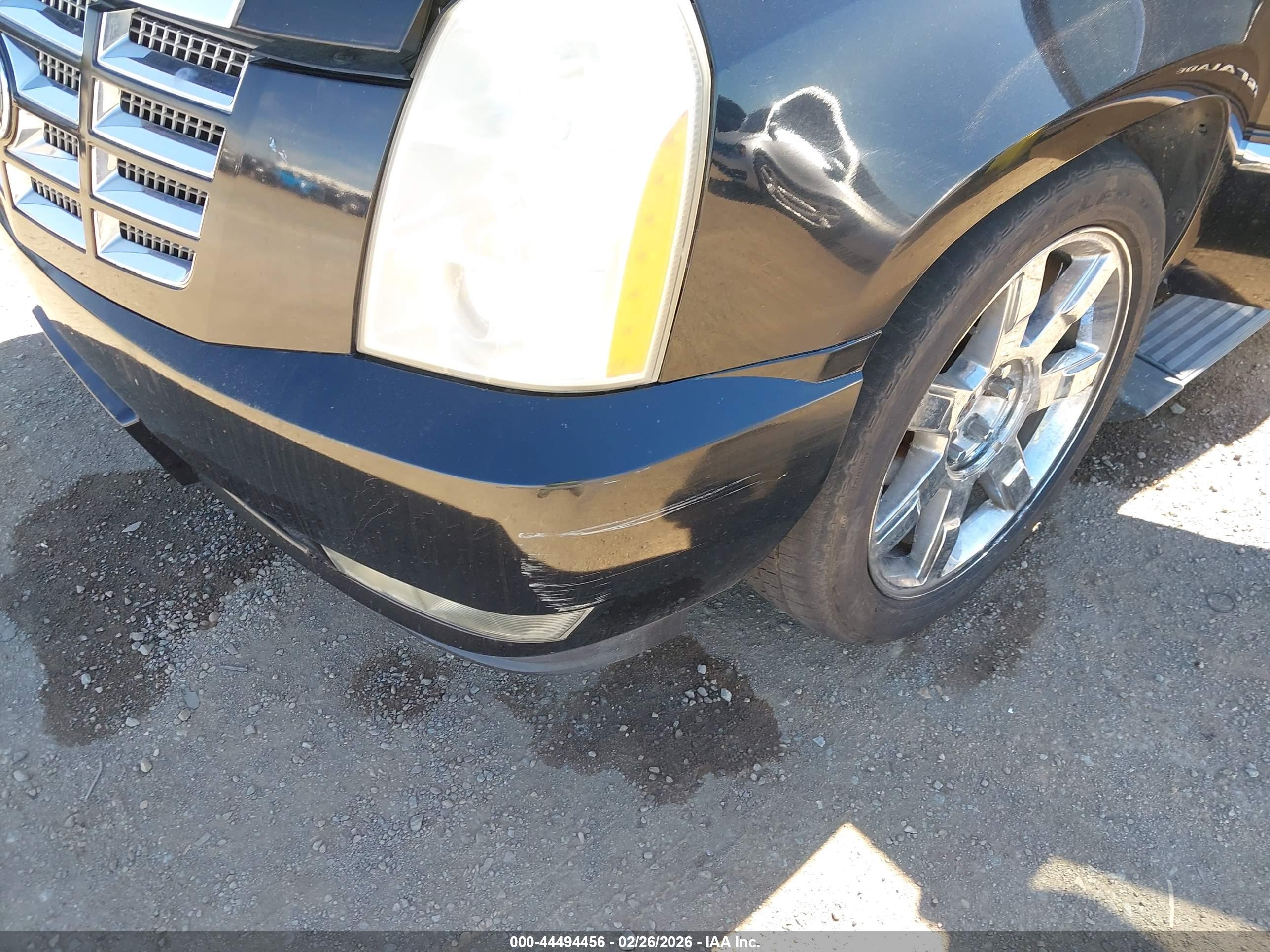 CADILLAC ESCALADE image 6