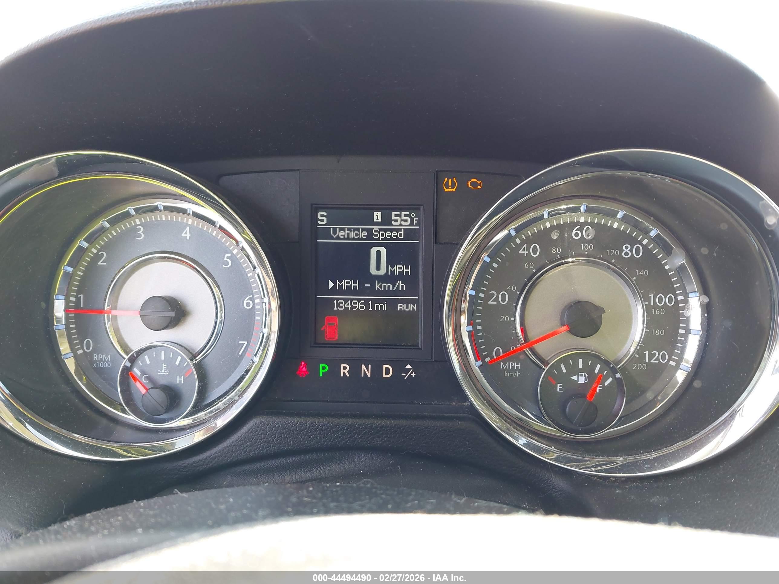CHRYSLER TOWN image 7