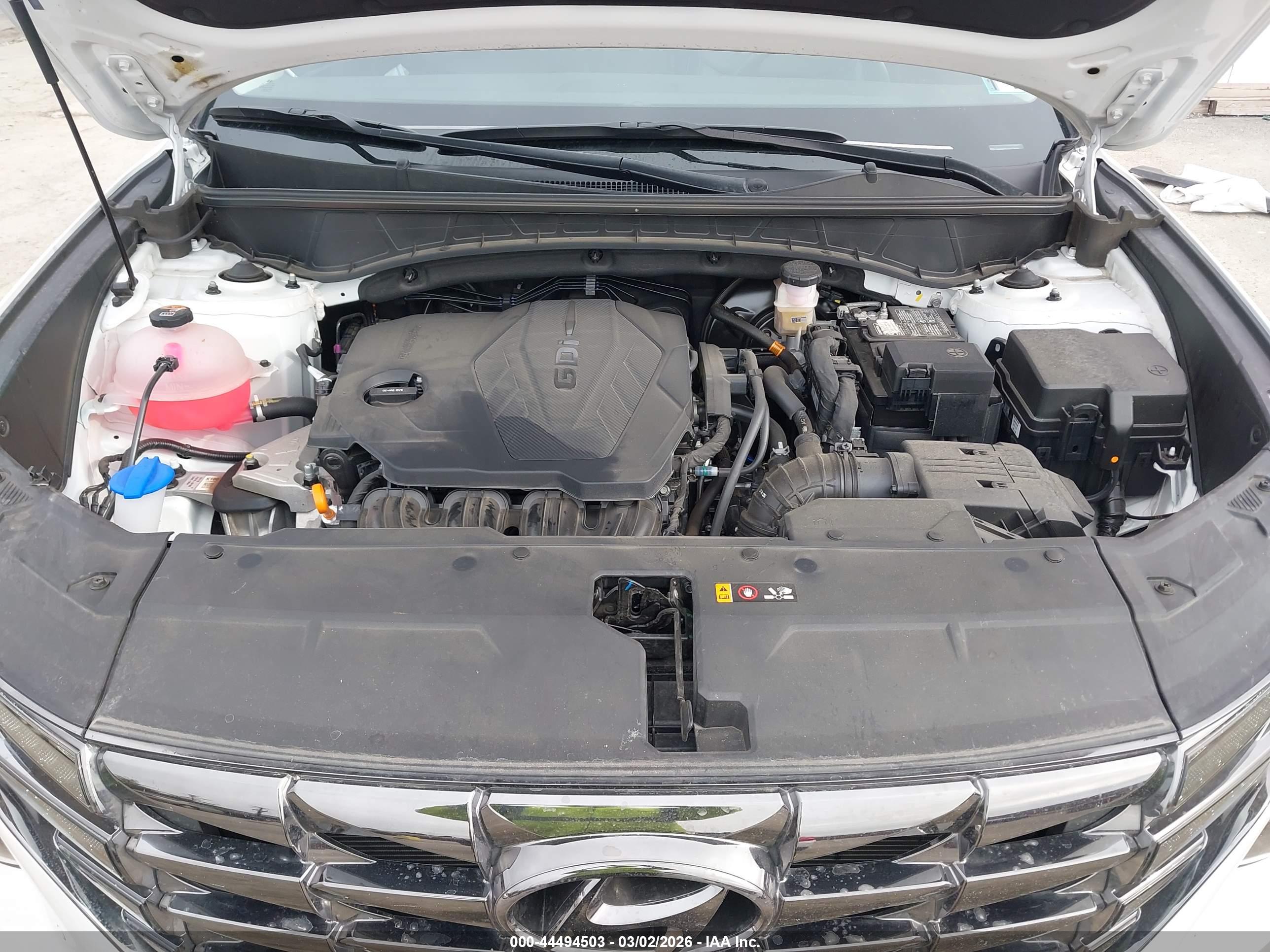 HYUNDAI TUCSON image 10