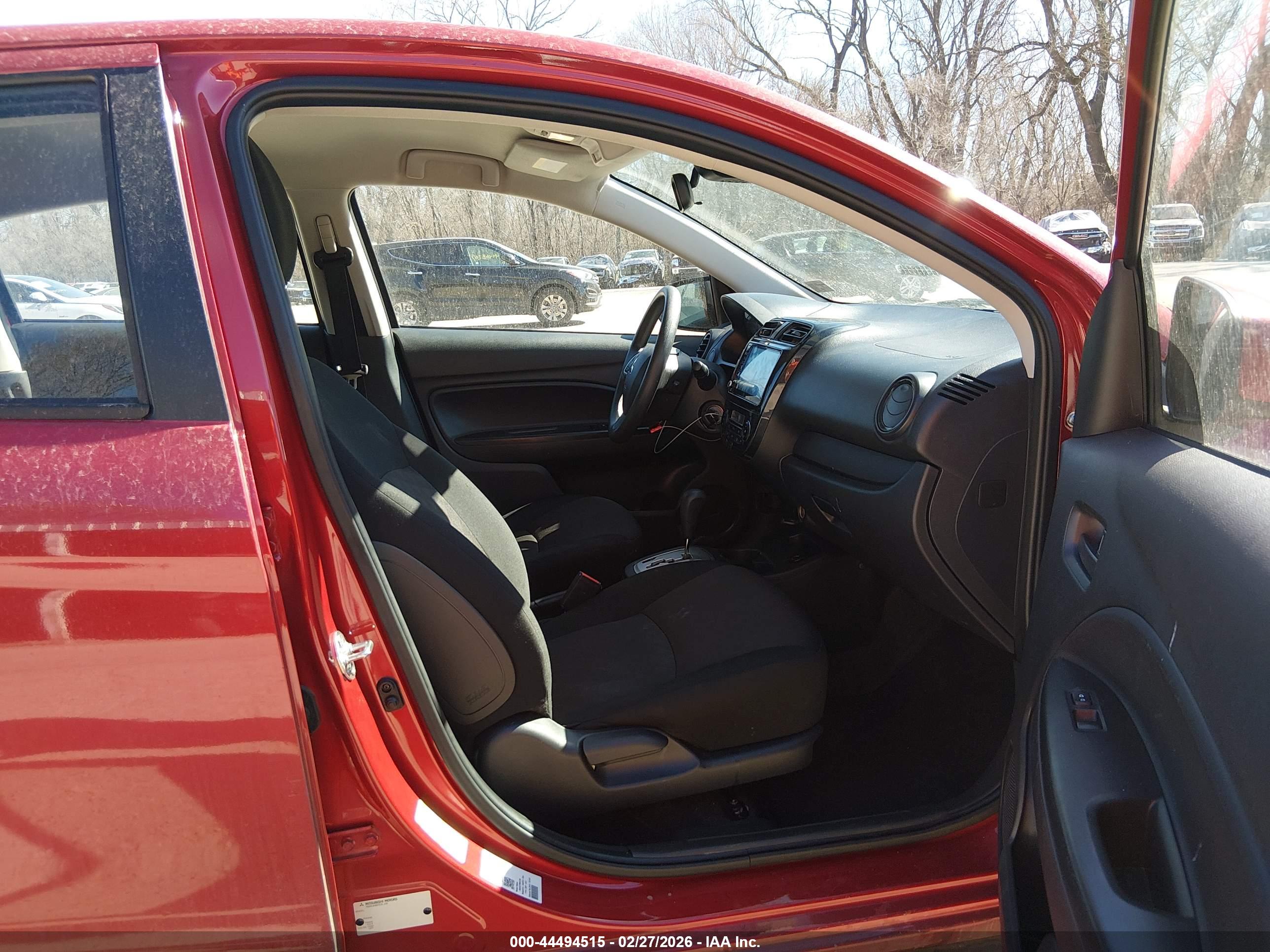 MITSUBISHI MIRAGE image 5