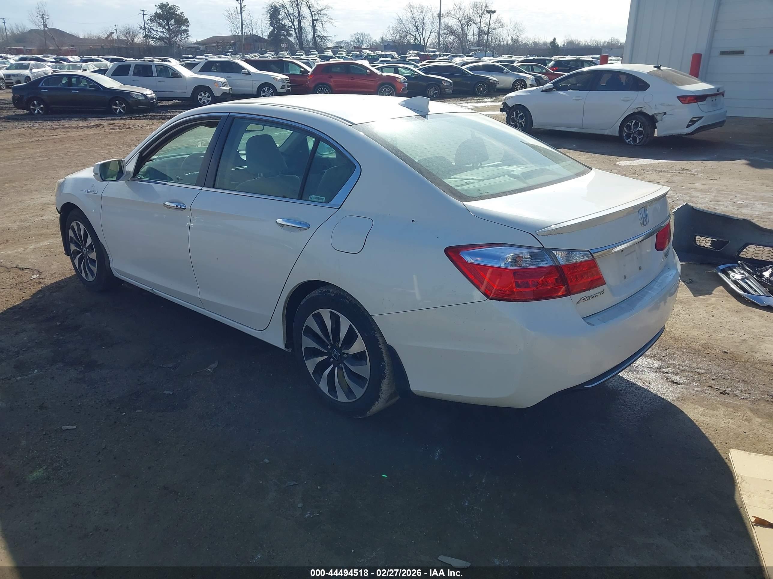 HONDA ACCORD image 3