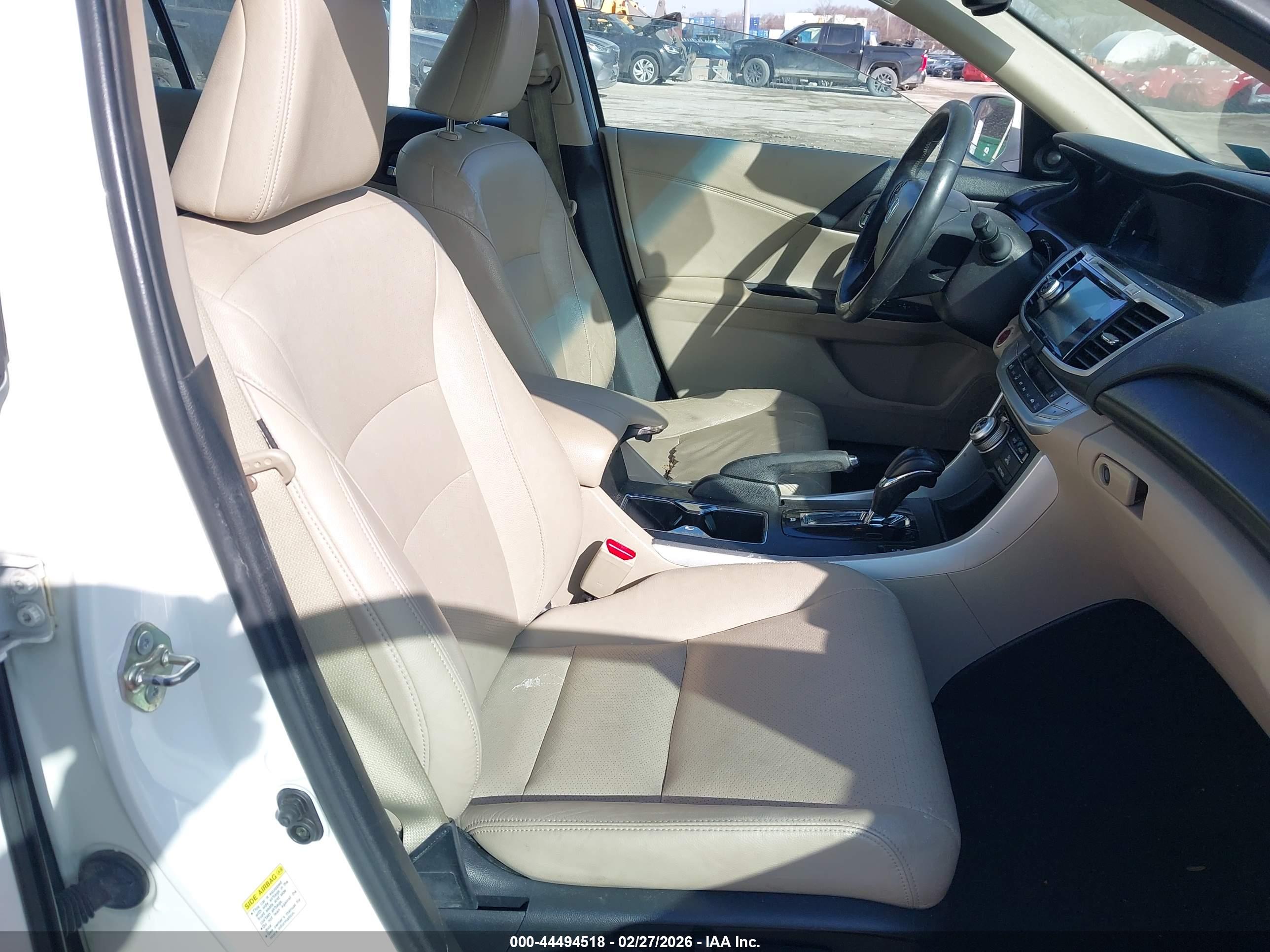 HONDA ACCORD image 5