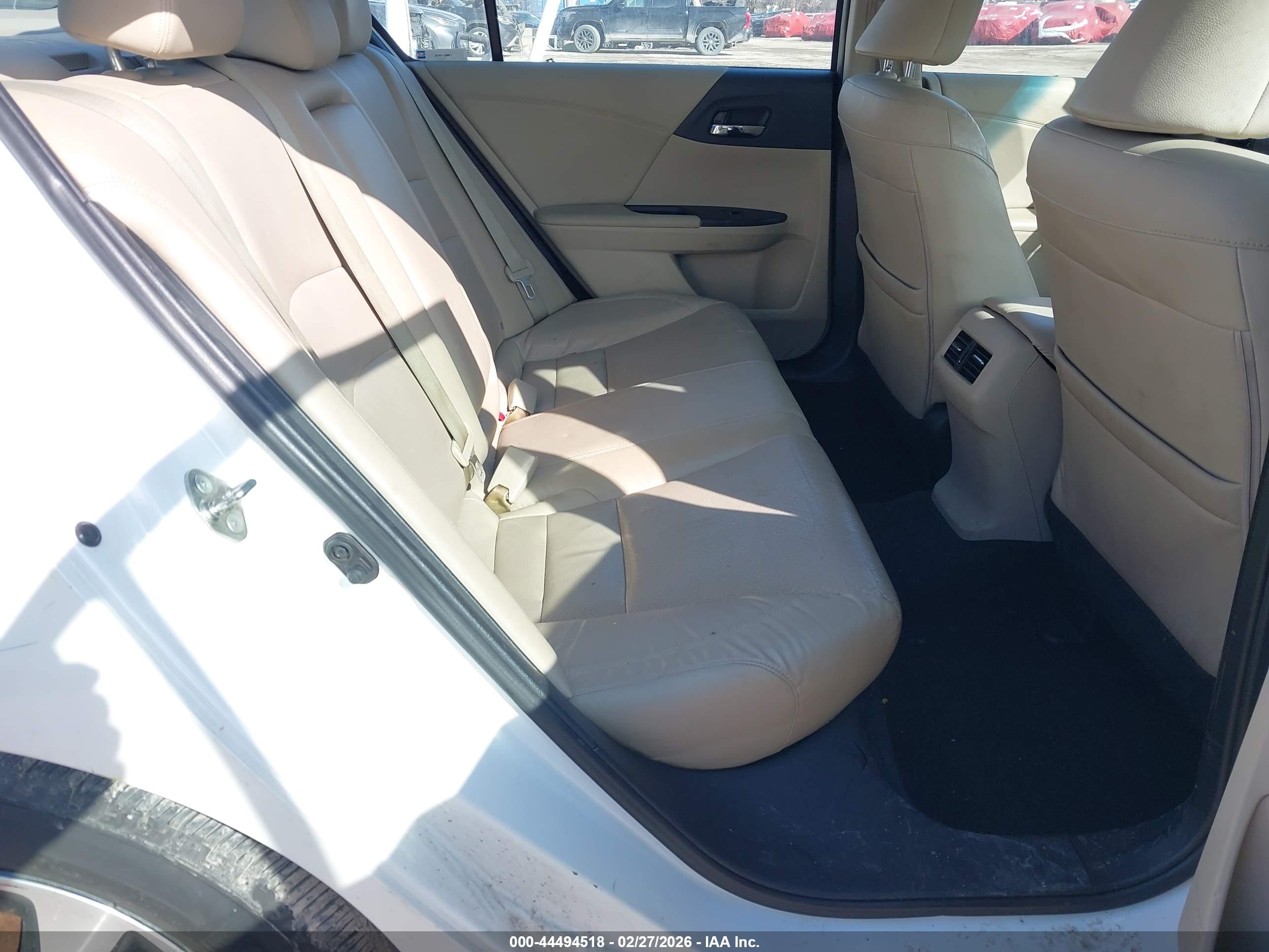 HONDA ACCORD image 8