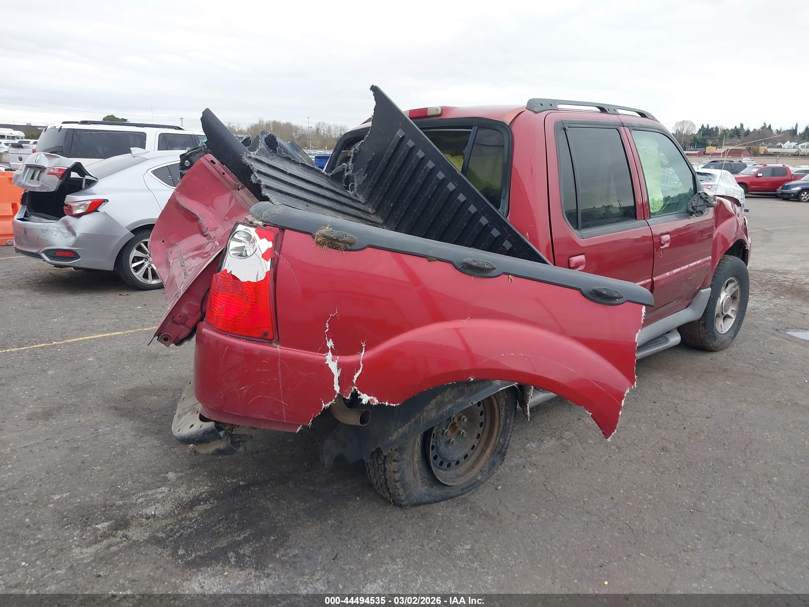 FORD EXPLORER image 4