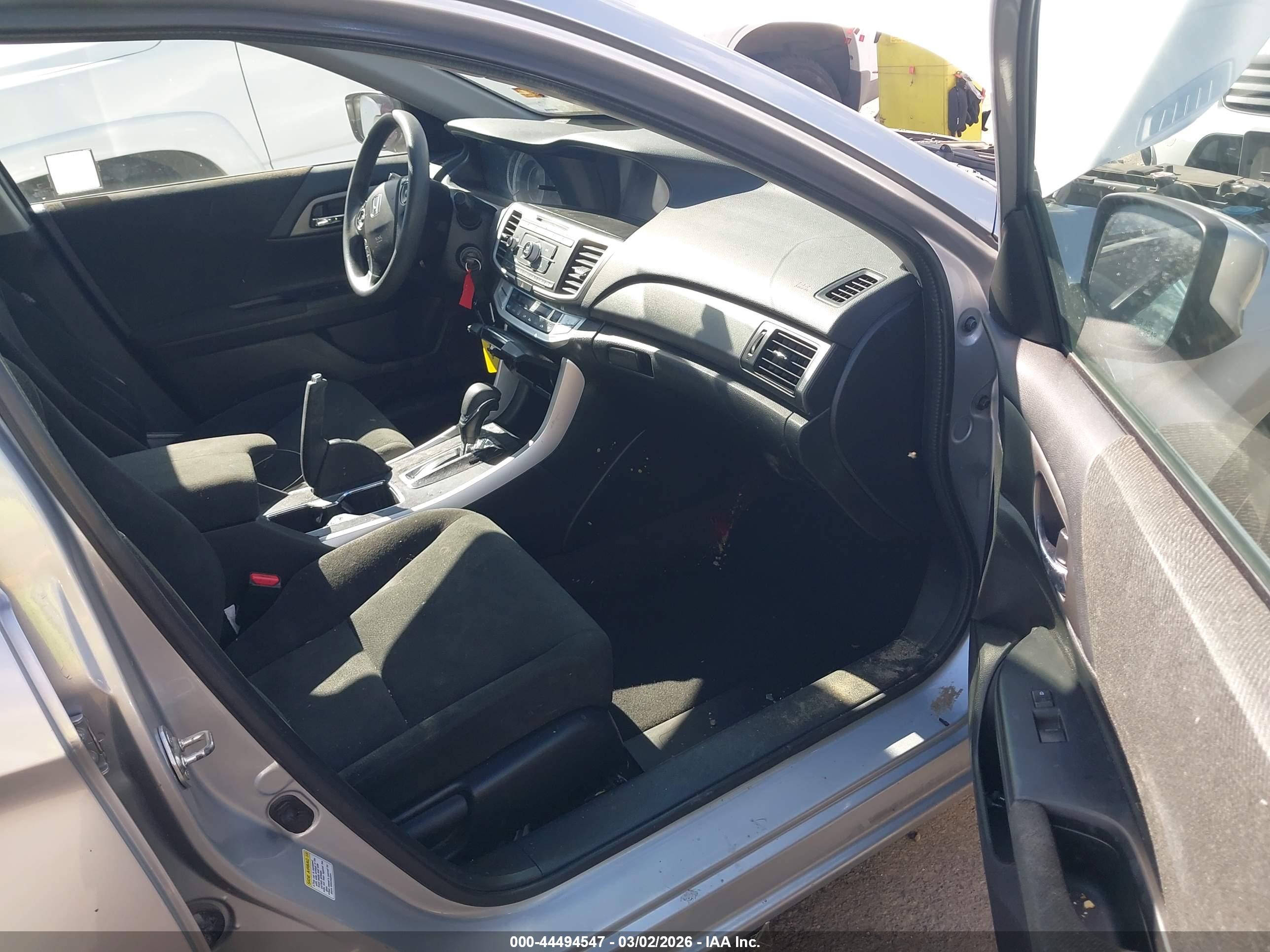 HONDA ACCORD image 5