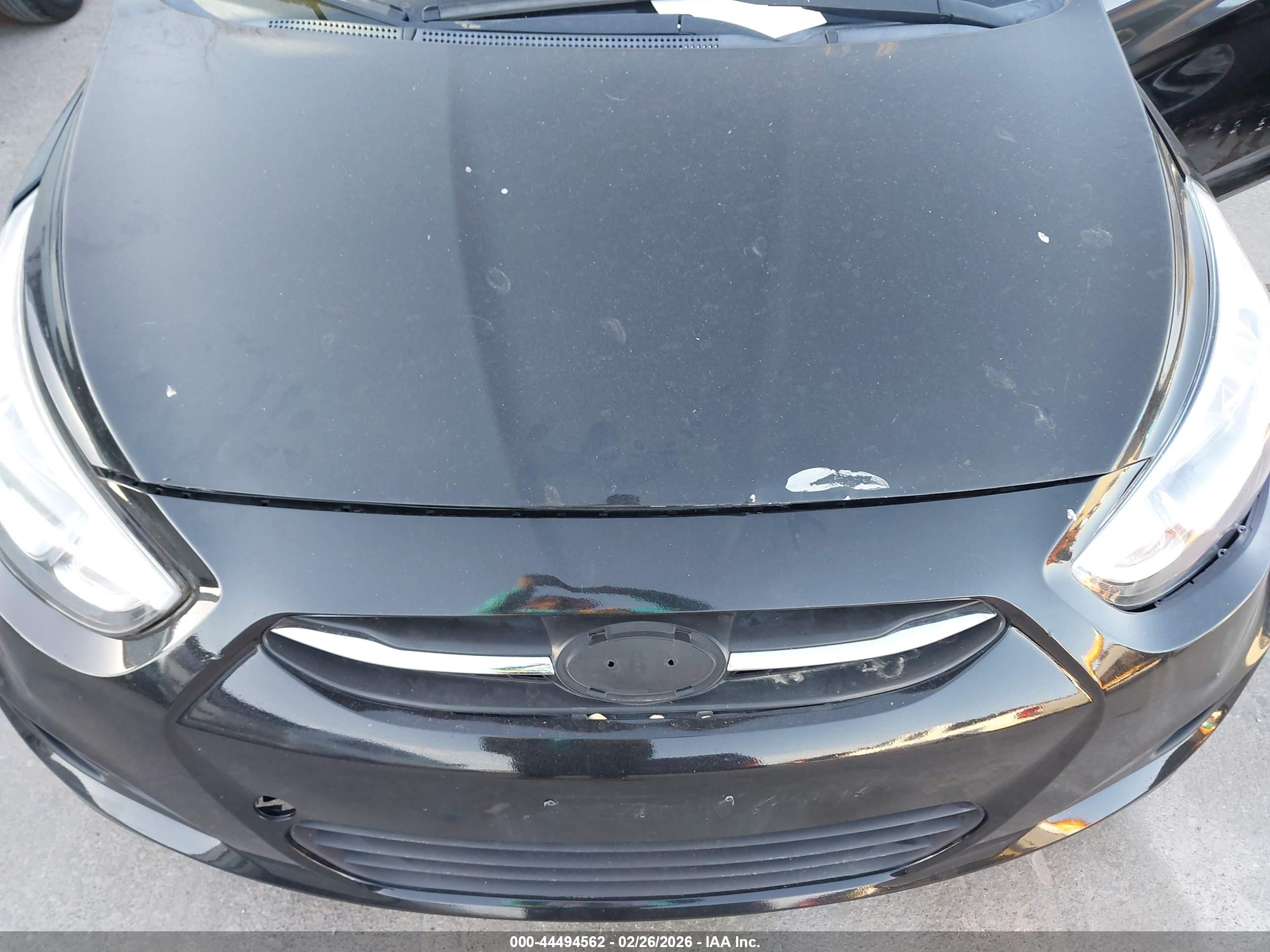 HYUNDAI ACCENT image 10