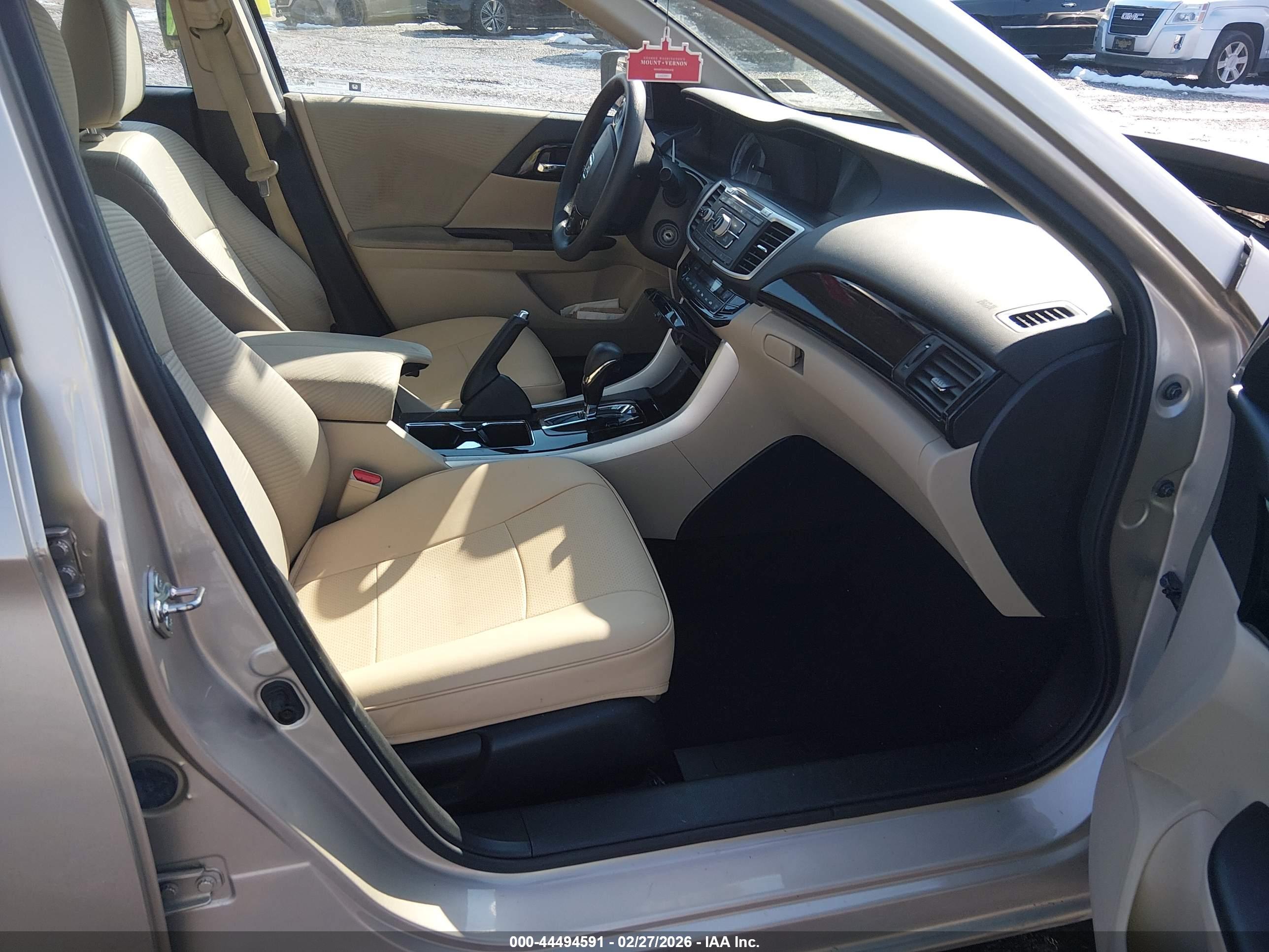 HONDA ACCORD image 5