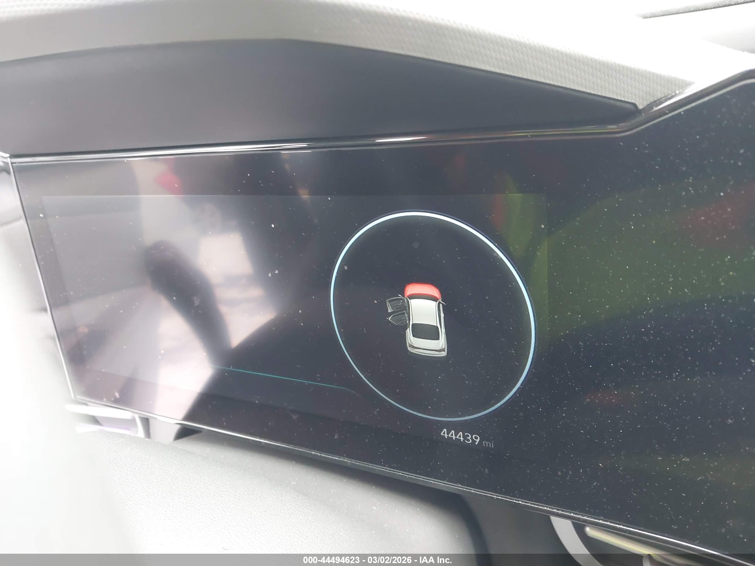 HYUNDAI ELANTRA image 7