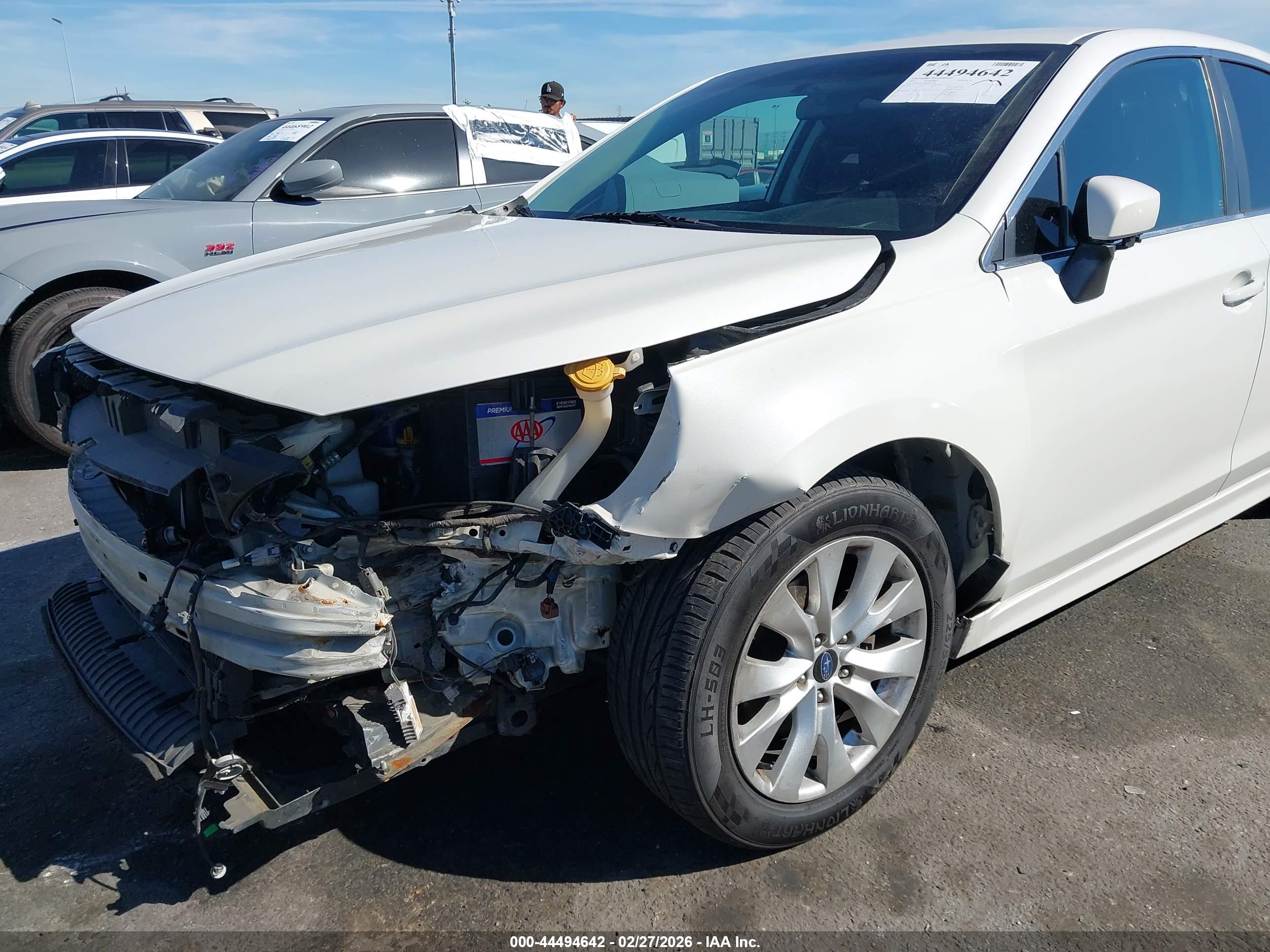 SUBARU LEGACY image 6