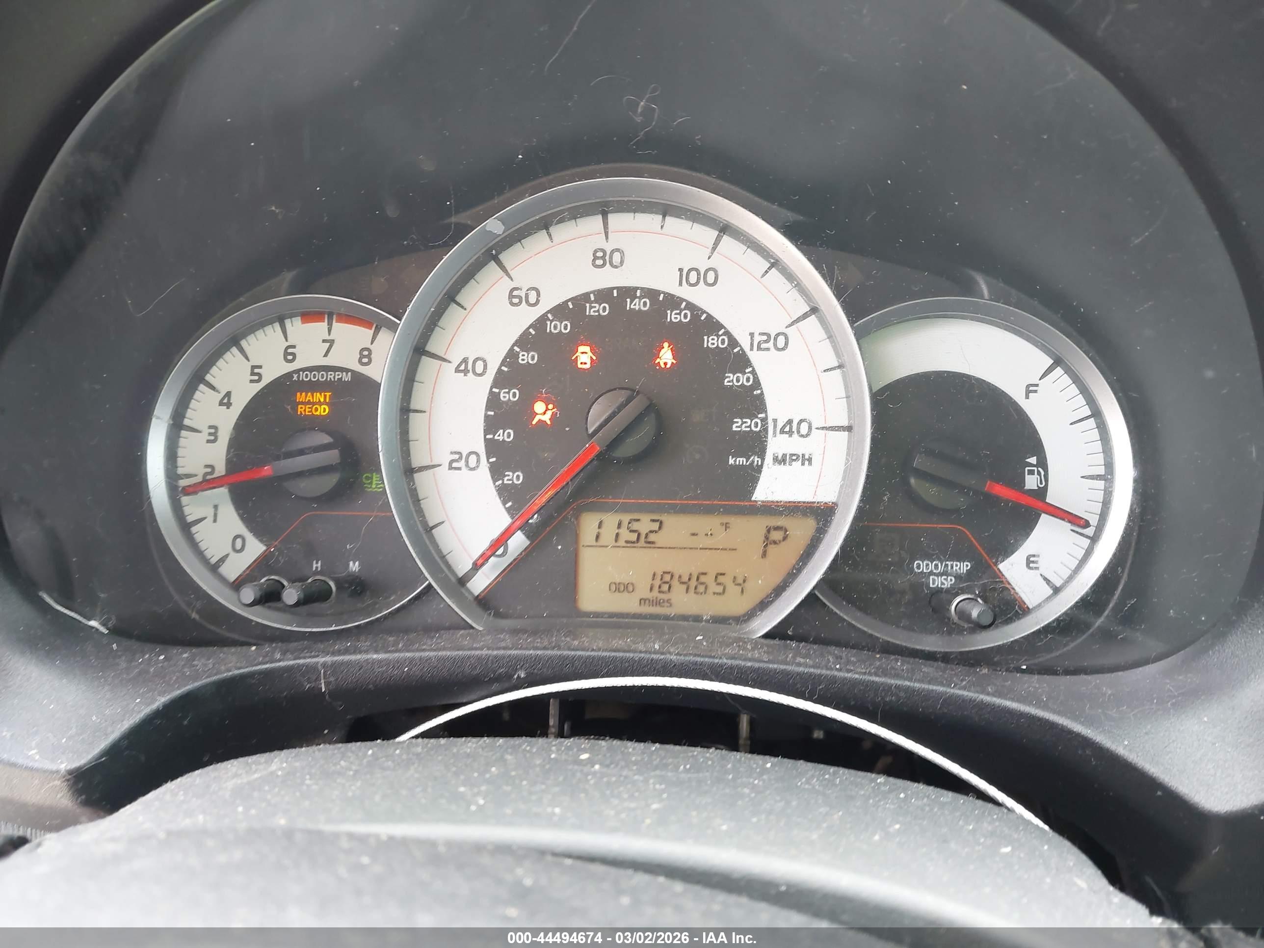 TOYOTA YARIS image 7