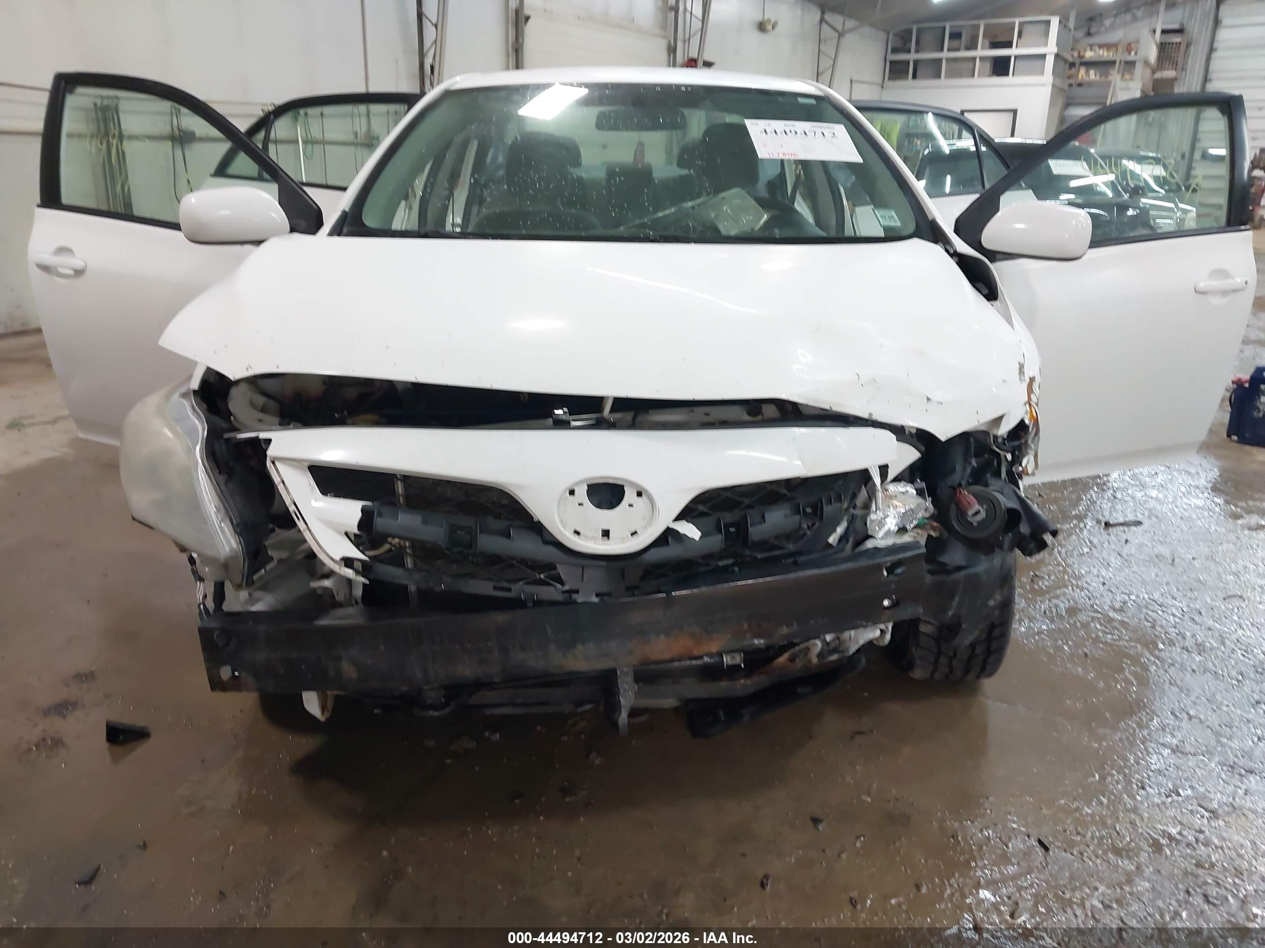TOYOTA COROLLA image 6