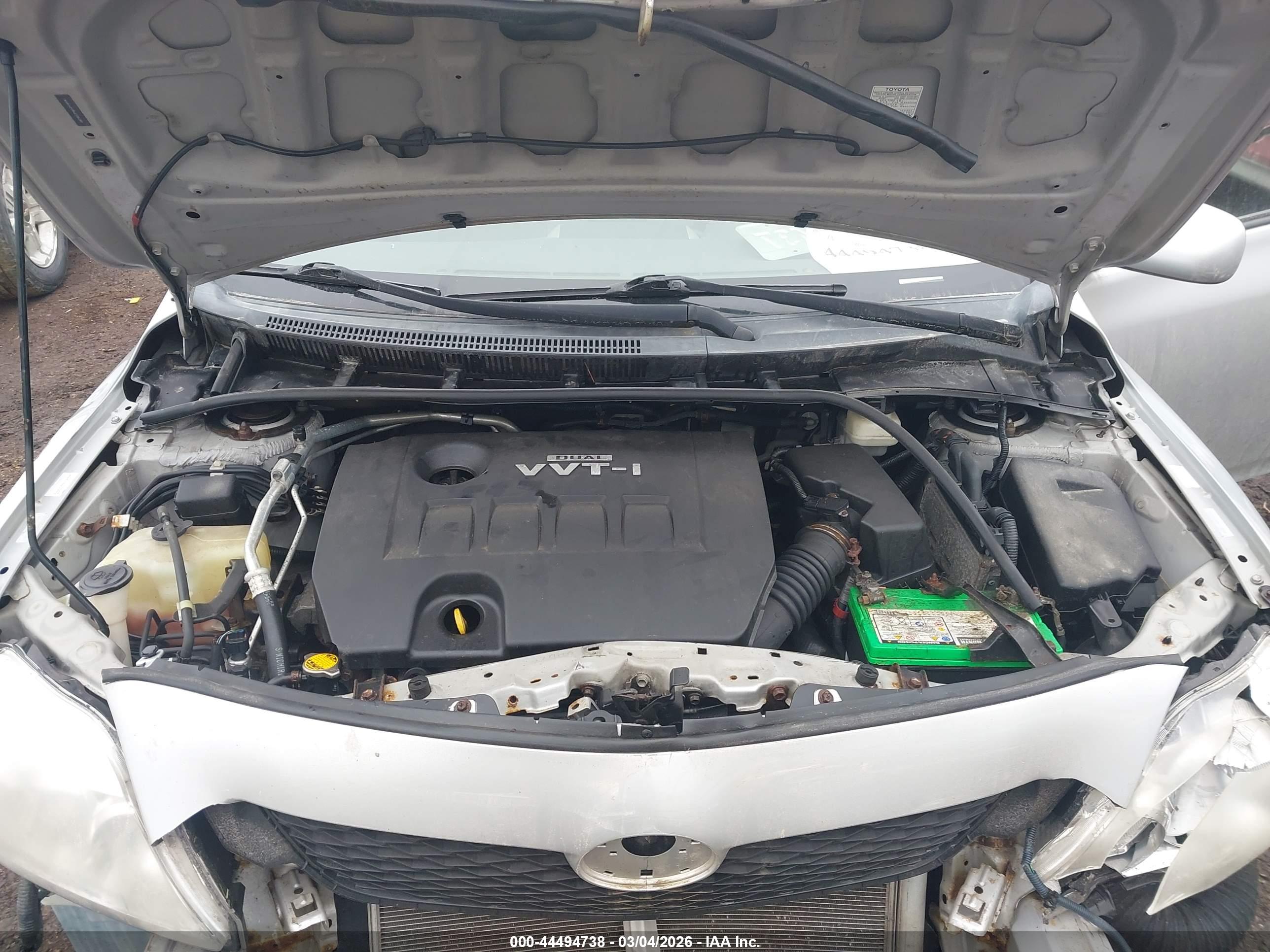 TOYOTA COROLLA image 10