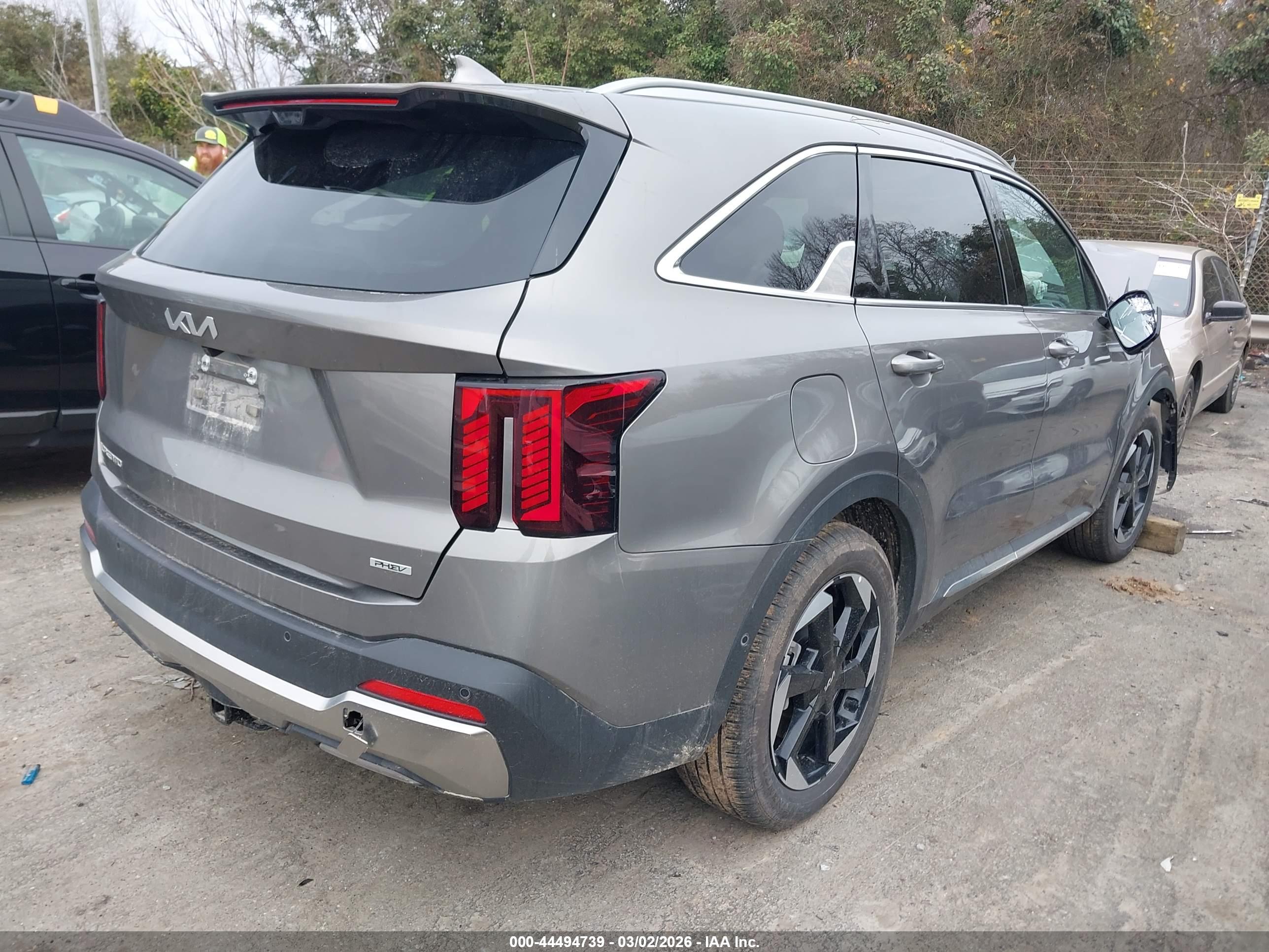 KIA SORENTO image 4