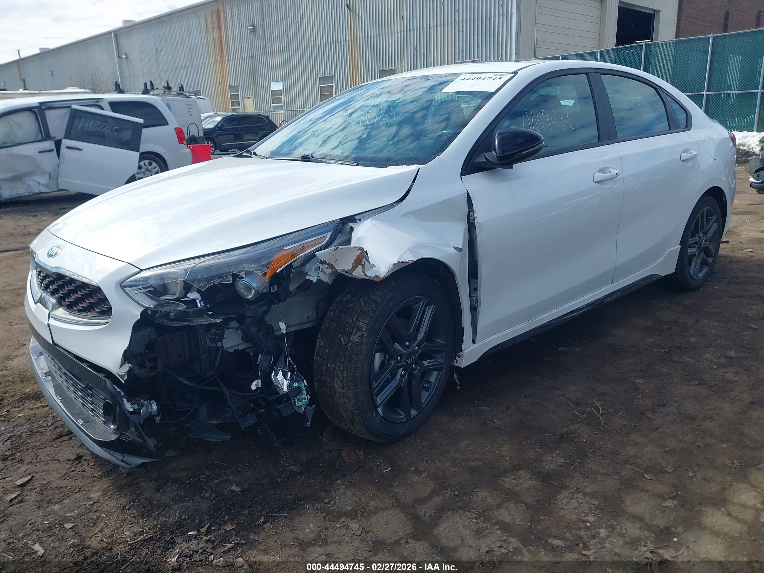 KIA FORTE image 2