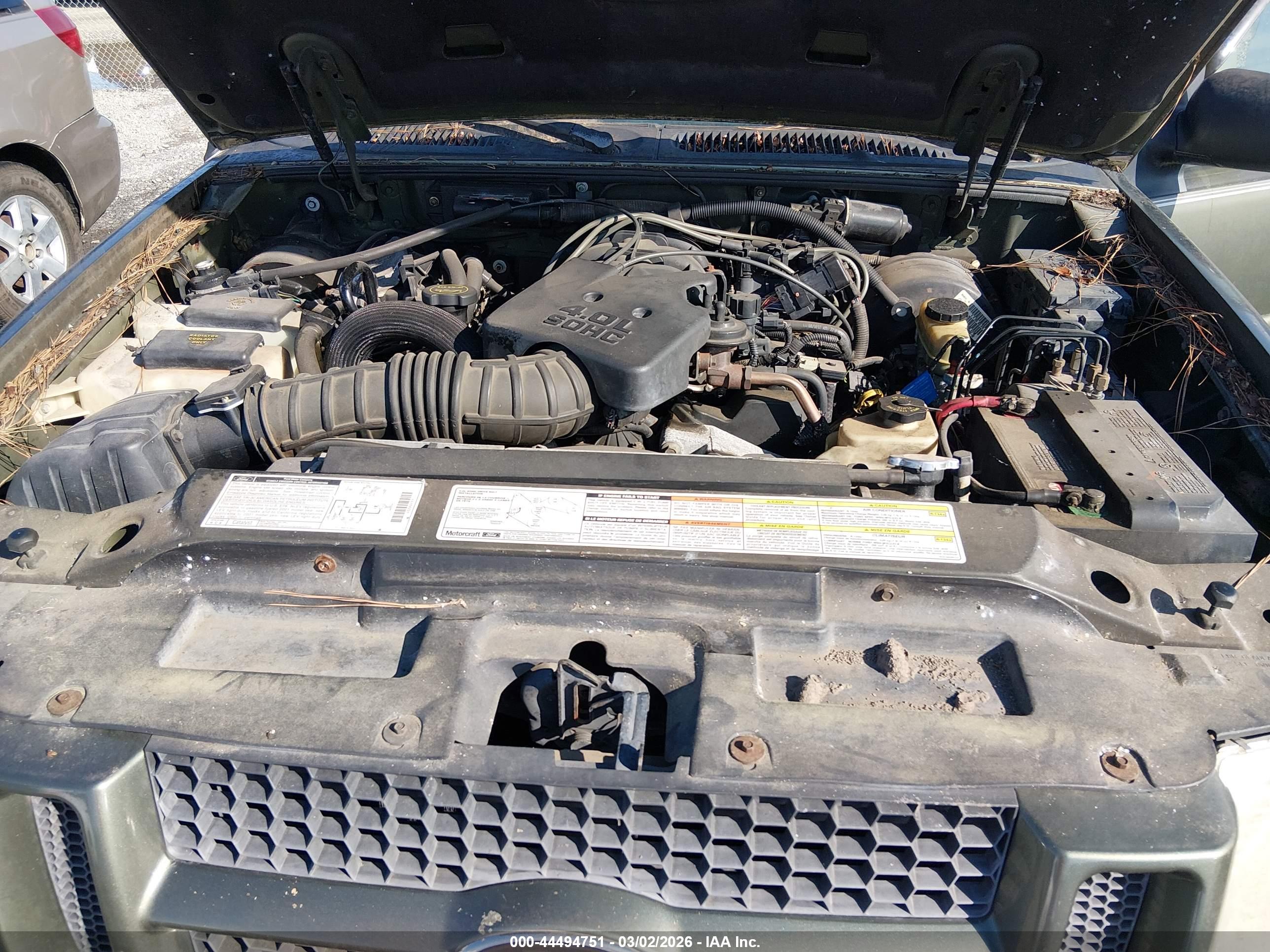 FORD EXPLORER image 10