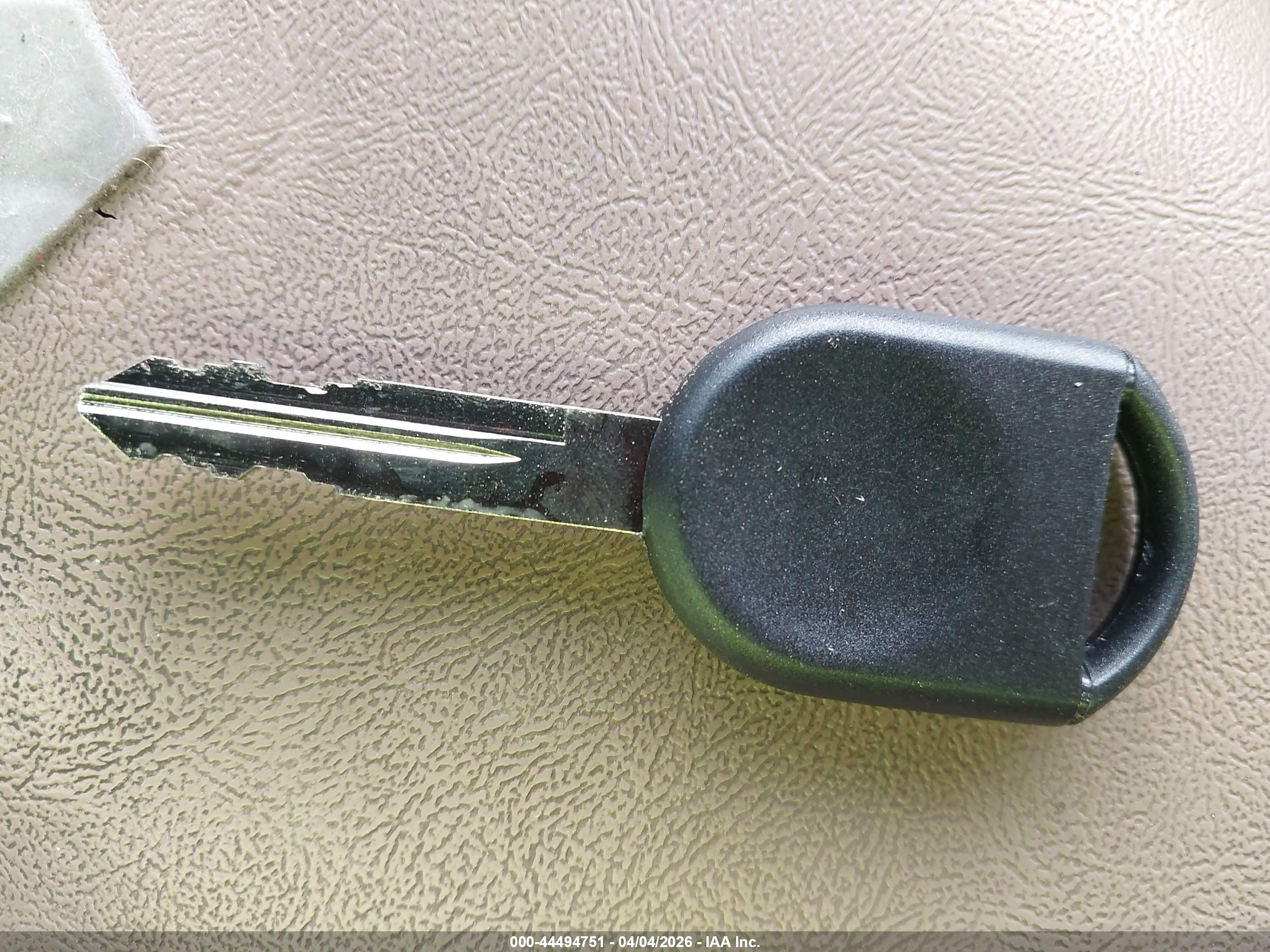 FORD EXPLORER image 11