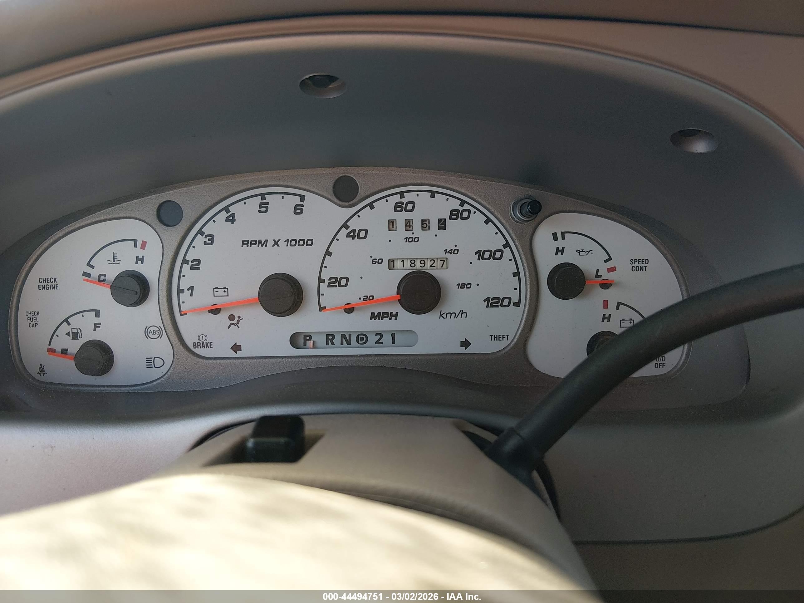 FORD EXPLORER image 7
