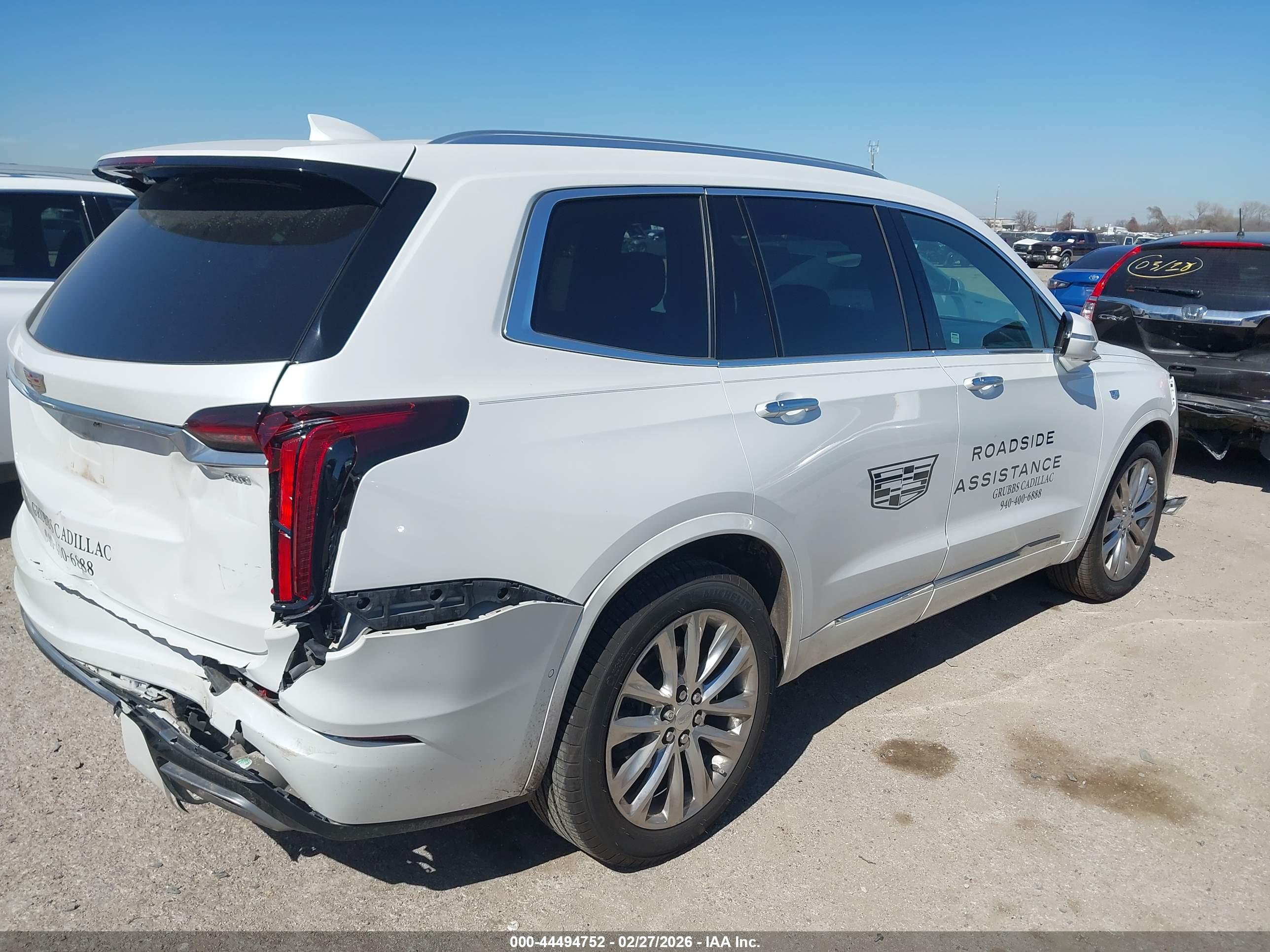 CADILLAC XT6 image 4