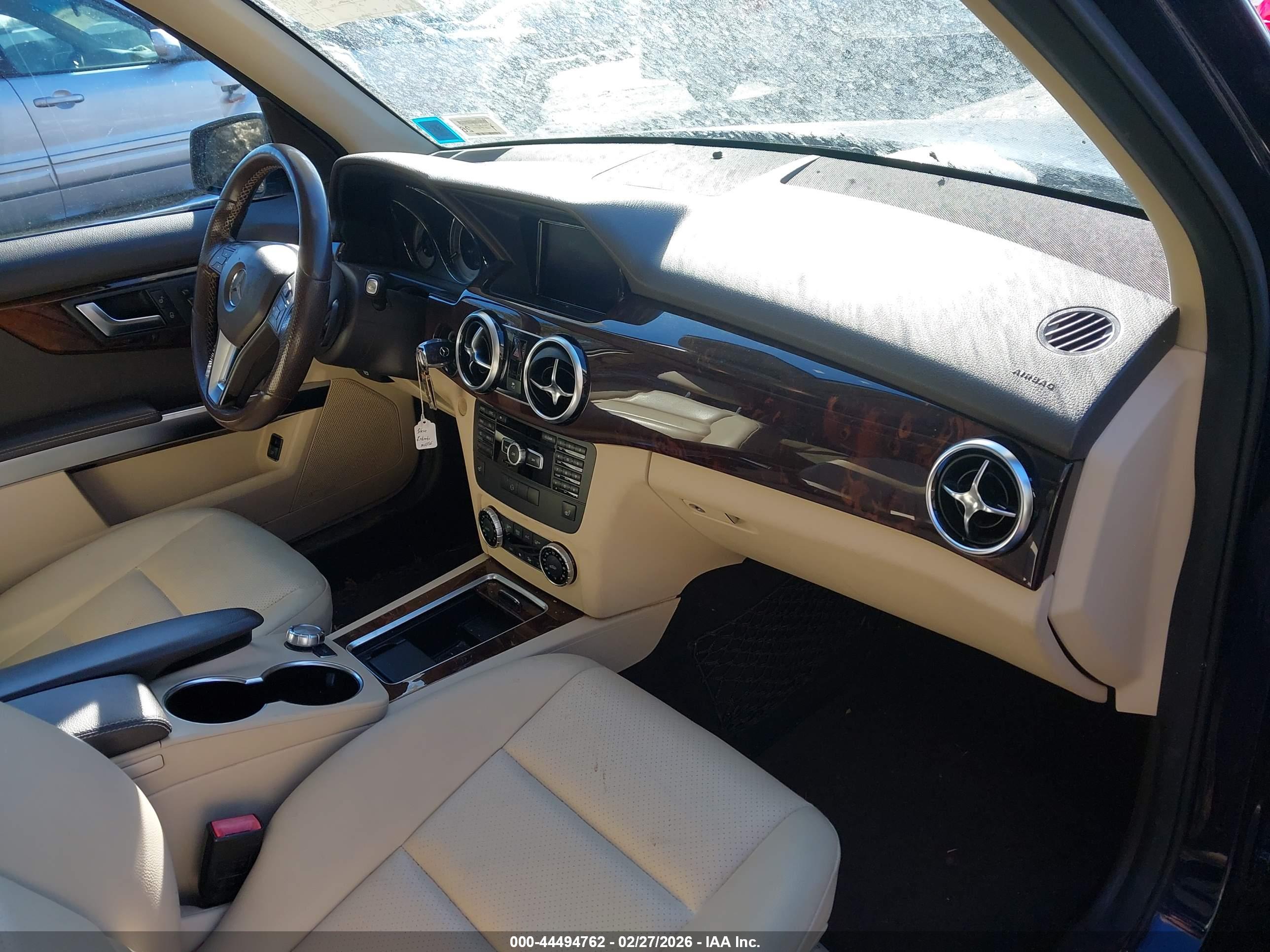 MERCEDES-BENZ GLK image 5