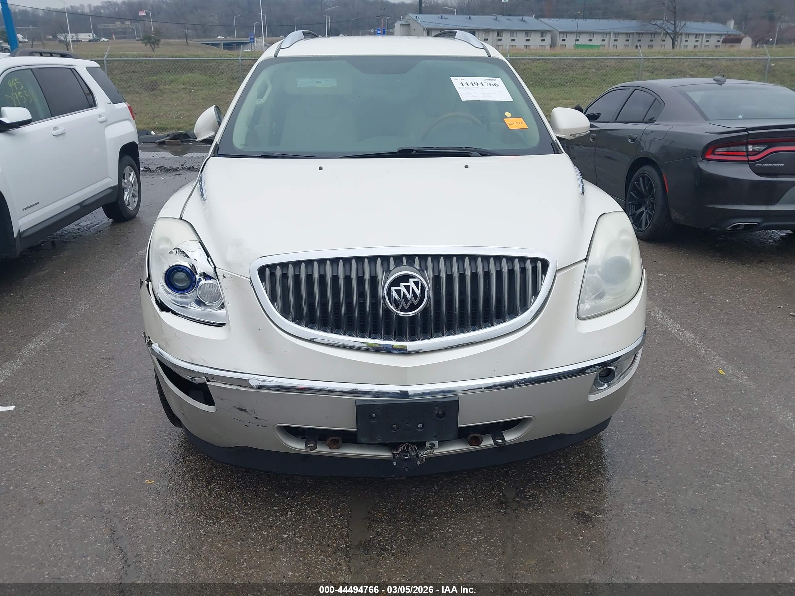 BUICK ENCLAVE image 6