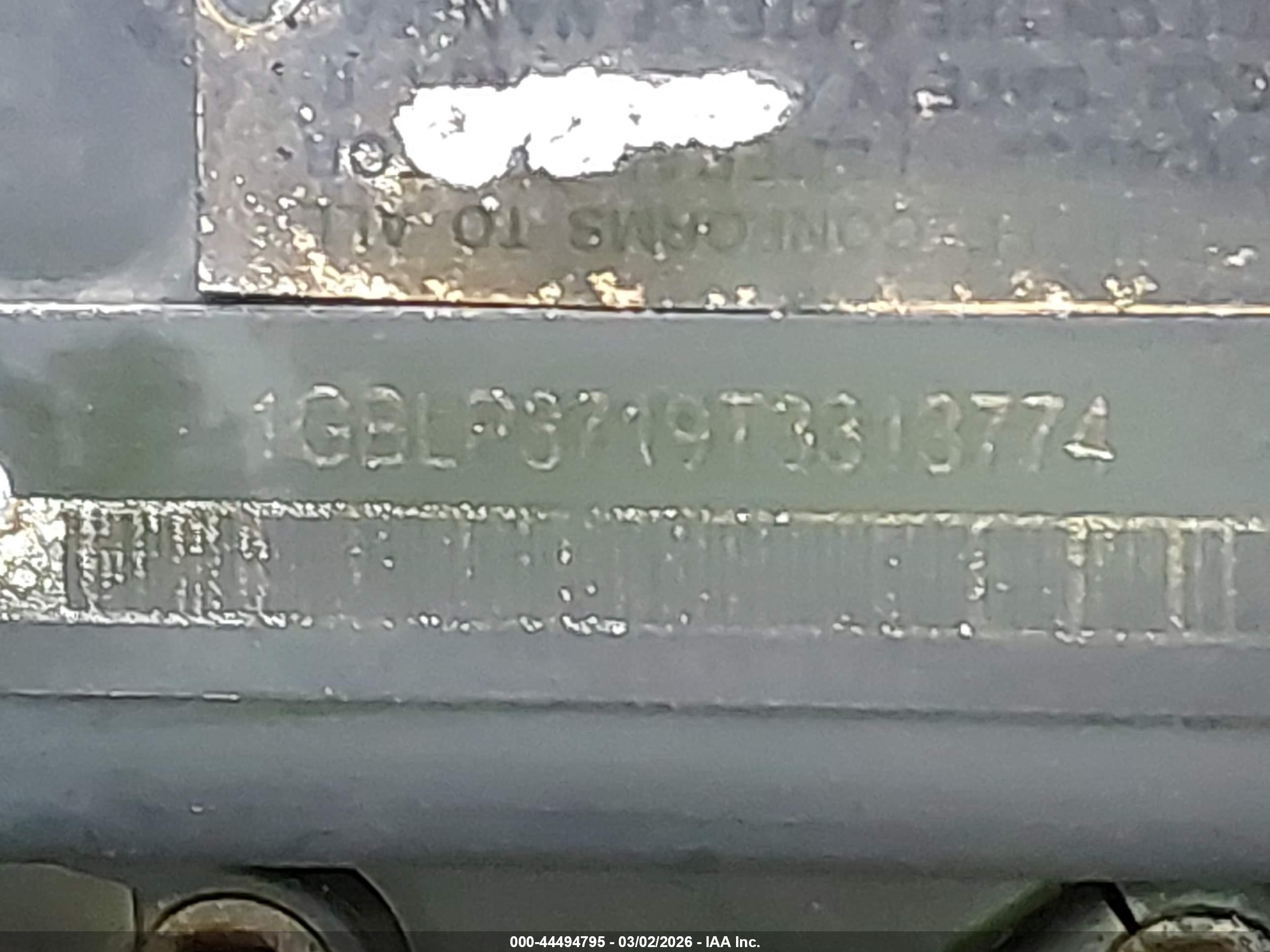 CHEVROLET P30 image 9