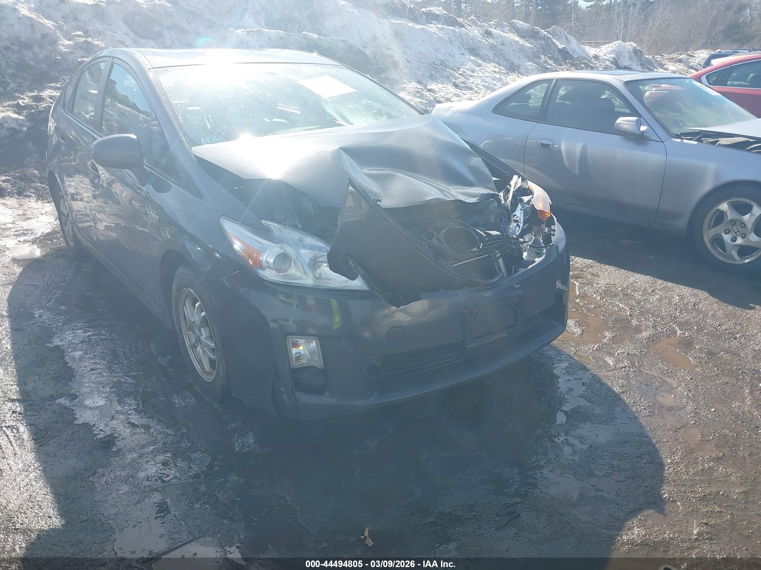 TOYOTA PRIUS image 6