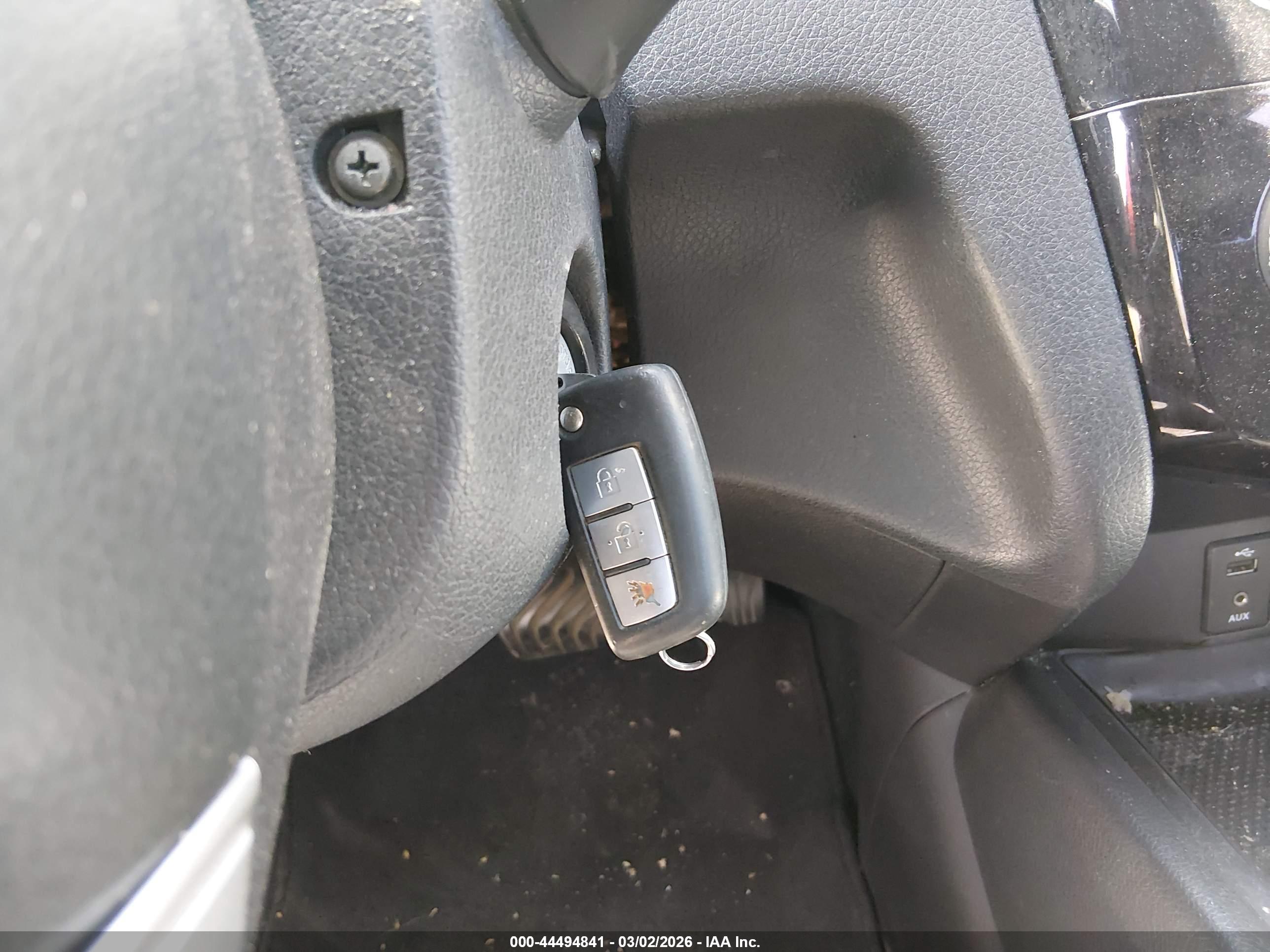 NISSAN ROGUE image 11