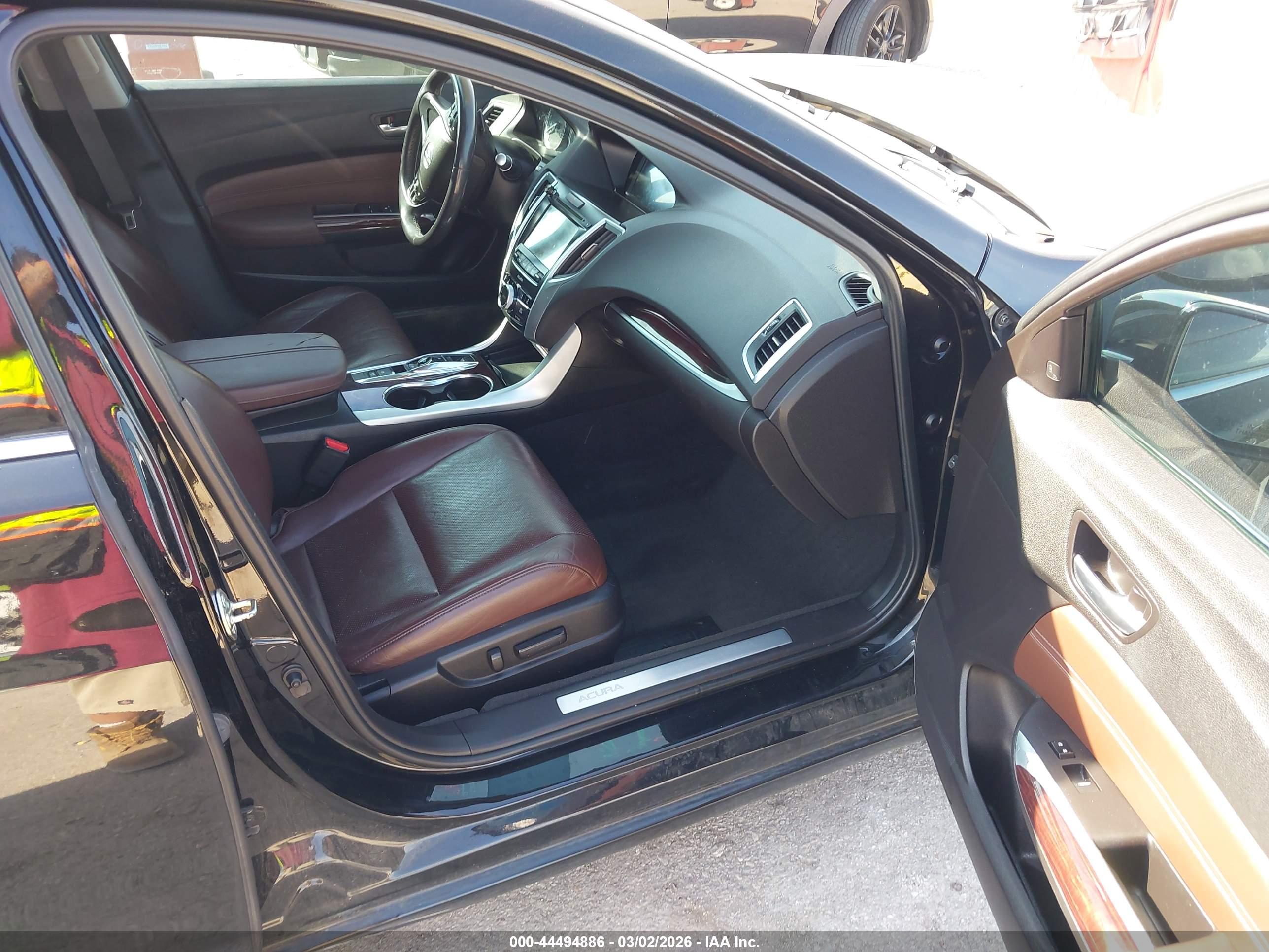 ACURA TLX image 5